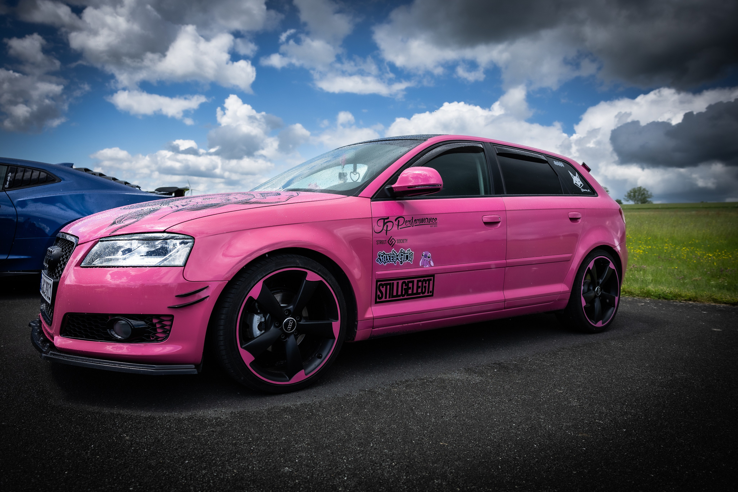 Professionelle Autofotografie Professional Car Photography Automobilfotografie für Händler&Privatverkäufer Car Rental & Dealership Photo. Fotografin Kati Rebling