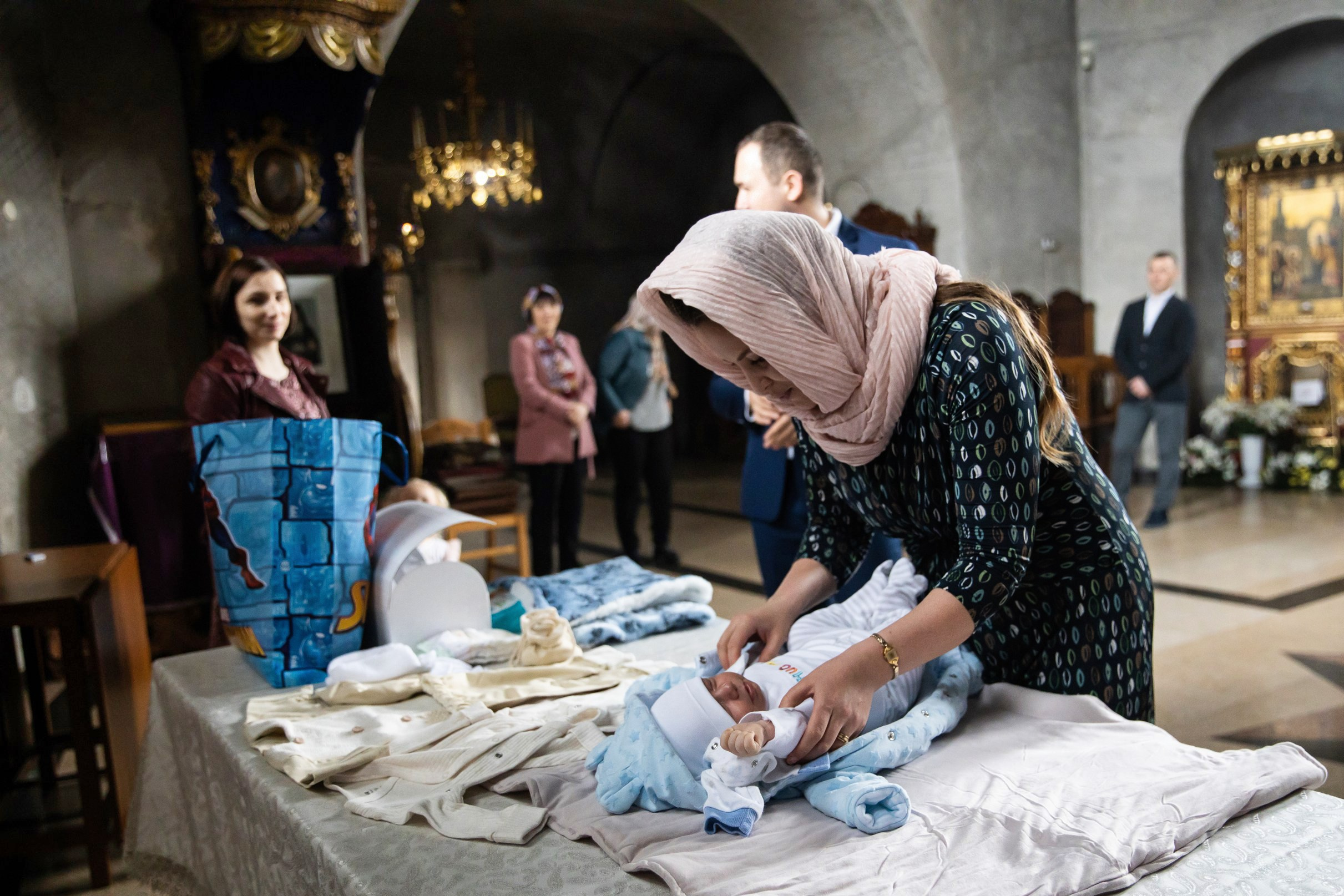 - nunta--fotograf-profesionist-botosani  - fotografie-nunta-romantica - imagini-nunta-in-natura-alin-chirila-fotograf  - fotografii-cuplu-indragostit-nunta-botosani  - sedinta-foto-miri-andrei-iustina-alinofotostudio  - amintiri-din-nunta-realizate-de-fotograf-profesionist  - povestea-nuntii-andrei-si-iustina-in-imagini-alinofotostudio-fotograf evenimente- evenimente Botoșani -fotograf Suceava - fotograf Iași- servicii foto. servicii foto Botoșani. servicii foto video Botoșani. otograf-nunta-botosani-fotograf nunta. fotograf evenimente. fotograf nunta Botoșani. Alin chirila. Alin chirila fotograf. Alinofotostudio.- servicii foto. servicii foto Botoșani. servicii foto video Botoșani. fotograf nunta. fotograf evenimente. fotograf nunta Botoșani. Alin chirila. Alin chirila fotograf. Alinofotostudio.fotograf stare civilă,poze stare civilă,album foto stare civilă,servicii foto suceava,fotograf evenimente suceava,fotograf nuntă suceava,poze cununie civilă,ședință foto stare civilă,sesiune foto suceava,fotograf profesionist suceava,fotograf botosani,stare civila botosani,alinofotostudio,alin chirila fotograf.servicii foto. servicii foto Botoșani. servicii foto video Botoșani. fotograf nunta. fotograf evenimente. fotograf nunta Botoșani. Alin chirila. Alin chirila fotograf. Alinofotostudio.fotograf stare civilă,poze stare civilă,album foto stare civilă,servicii foto suceava,fotograf evenimente suceava,fotograf nuntă suceava,poze cununie civilă,ședință foto stare civilă,sesiune foto suceava,fotograf profesionist suceava,fotograf botosani,stare civila povestitor prin fotografiebotosani,alinofotostudio,alin chirila fotograf,servicii foto. servicii foto Botoșani. servicii foto video Botoșani. fotograf nunta. fotograf evenimente. fotograf nunta Botoșani. Alin chirila. Alin chirila fotograf. Alinofotostudio.fotograf stare civilă,poze stare civilă,album foto stare civilă,servicii foto suceava,fotograf evenimente suceava,fotograf nuntă suceava,poze cununie civilă,ședință foto stare civilă,sesiune foto suceava,fotograf profesionist suceava,fotograf botosani,stare civila botosani,alinofotostudio,alin chirila fotograf,cununie religioasă botoșani,andreea și neculai,capela militară botoșani,foto conacul zăicești,fotograf nuntă botoșani,fotograf cununie religioasă,foto evenimente botoșani,poze cununie capela militară,ședință foto zăicești,fotograf profesionist botoșaniMire și mireasă – Sergiu & Liliana – ziua nunții, 2024  - Emoții în ziua nunții – Sergiu și Liliana  - Dansul mirilor – fotografie artistică nuntă 2024  - Sedinta foto romantică în natură – Sergiu & Liliana  - Rochia de mireasă și detalii de nuntă elegan-Album de cununie civilă Florin și Anda – Fotografii profesionale realizate de Alin Chirilă în Botoșani -fotograf prin fotografie-Ședință foto Trash the Dress pe muntele Rarău cu Iulian și Iuliana – fotografie de cuplu, natură montană, emoție autentică surprinsă de Alin Chirilă, povestitor prin fotografie.- "Iulian și Iuliana pe crestele Rarăului – fotografie Trash the Dress în natură"  - "Cuplu îmbrățișat la apus pe muntele Rarău – ședință foto după nuntă"  - "Rochie de mireasă în vânt pe munte – Trash the Dress Rarău-1. Iulian și Iuliana pe muntele Rarău – ședință foto Trash the Dress în natură, cu peisaj montan spectaculos  2. Cuplu în îmbrățișare pe Rarău – emoție autentică surprinsă după nuntă  3. Rochie de mireasă în bătaia vântului – fotografie artistică Trash the Dress în munți  4. Mire și mireasă privind spre orizont – dragoste și libertate pe muntele Rarău  5. Iuliana zâmbind în rochia de mireasă – portret în natură, Trash the Dress  6. Iulian ținându-și mireasa de mână – ședință foto romantică pe munte  7. Detaliu cu rochia pe stâncă – estetică naturală Trash the Dress Rarău  8. Cuplu în mers pe poteca Rarăului – fotografie simbolică de după nuntă  9. Apus de soare pe Rarău în spatele mirilor – imagine de poveste Trash the Dress  10. Iulian și Iuliana râzând împreună – momente autentice surprinse de Alin Chirilă, povestitor prin fotografie-fotograf-nunta-cerbu-botosan trash-the-dress-botosani Alin Chirilă Fotograf – fotograf de nuntă Botoșani-fotograf nuntă Botoșani-fotograf nuntă Cerbu Botoșani-fotograf profesionist nuntă Botoșani-fotografie de nuntă Botoșani-fotograf evenimente Botoșani-fotograf nuntă Moldova-fotograf trash the dress Botoșani	- fotograf pregătirea mirilor Botoșani	-fotograf ceremonie religioasă nuntă-fotograf petrecere nuntă Botoșani- fotograf nuntă Botoșani pregătirea mirelui- pregătirea mirelui fotografie nuntă Cerbu Botoșani-fotograf nuntă Botoșani pregătirea miresei -mireasă pregătiri nuntă Cerbu Botoșani-fotograf nuntă Botoșani nașii mirilor-ceremonie religioasă nuntă Cerbu Botoșani-fotograf nuntă Botoșani ceremonie religioasă biserică-petrecere nuntă Cerbu Botoșani invitați dans-fotograf nuntă Botoșani petrecere restaurant-ședință foto trash the dress-fotograf trash the dress Botoșani ședință foto după nuntă-Fotograf nuntă Botoșani – galerie foto reală de la evenimente