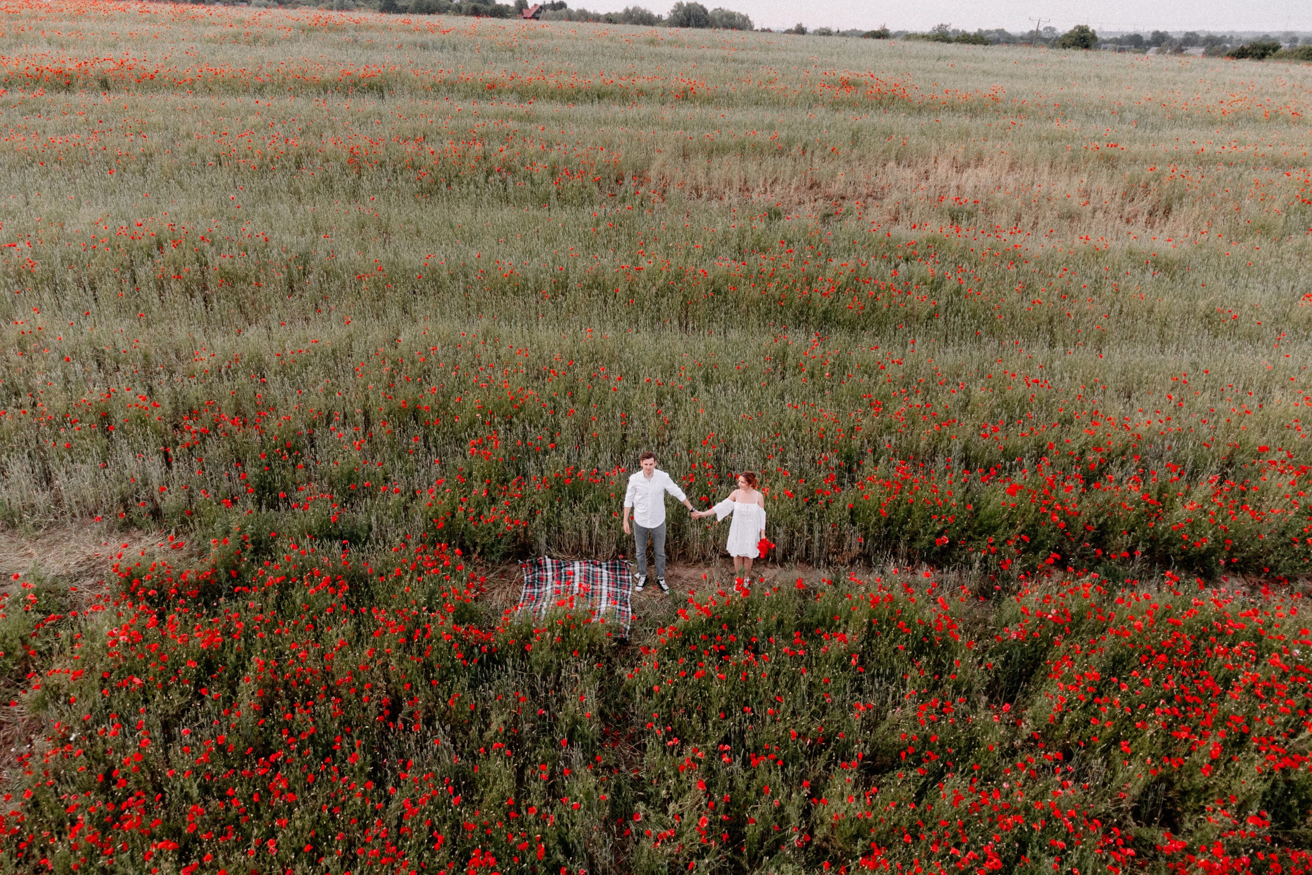 Julia ♡ Konrad. Fotograf Ślubny Warszawa - Sesje Biznesowe Rodzinne Eventy
