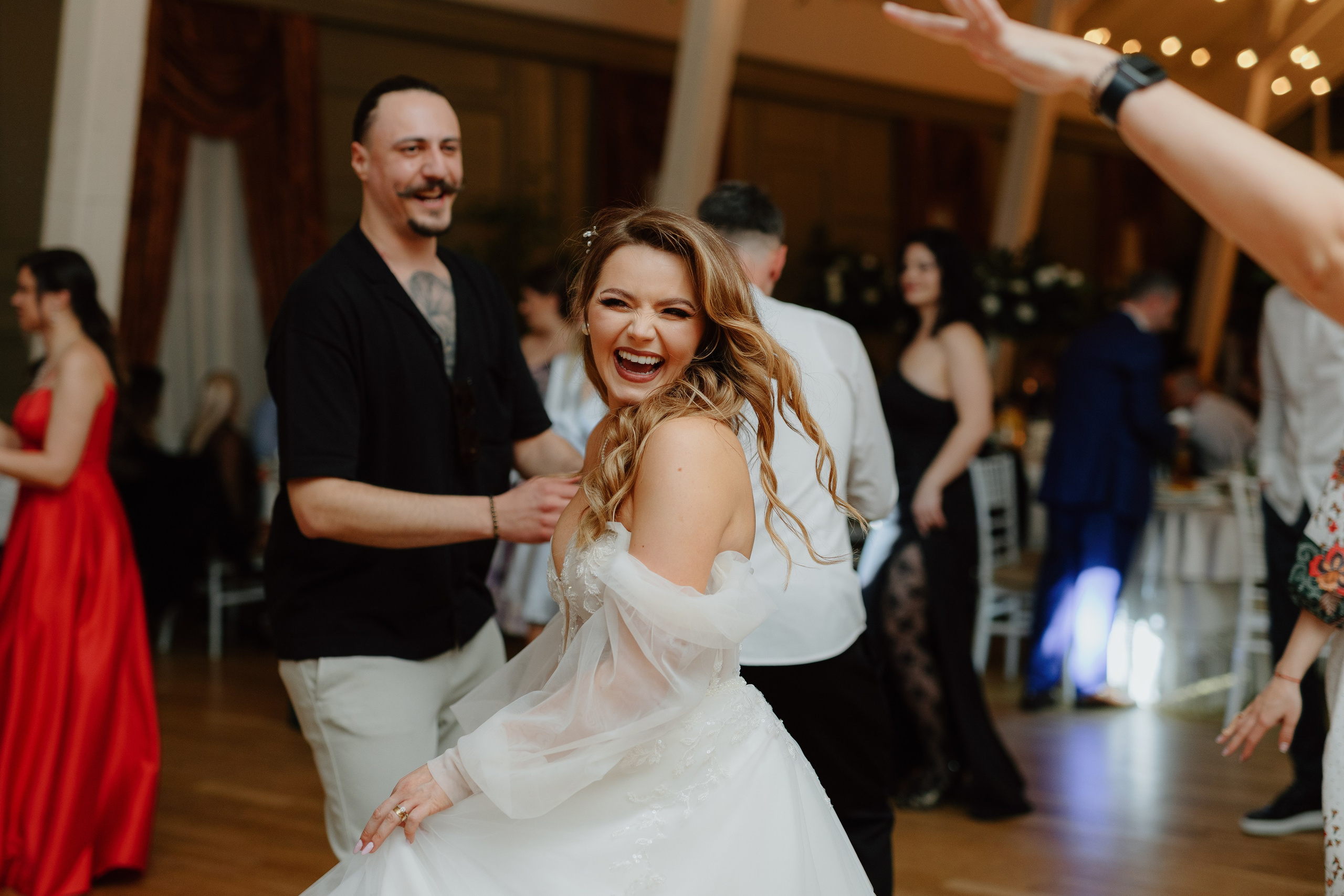 Nicoleta & Lucian. Main