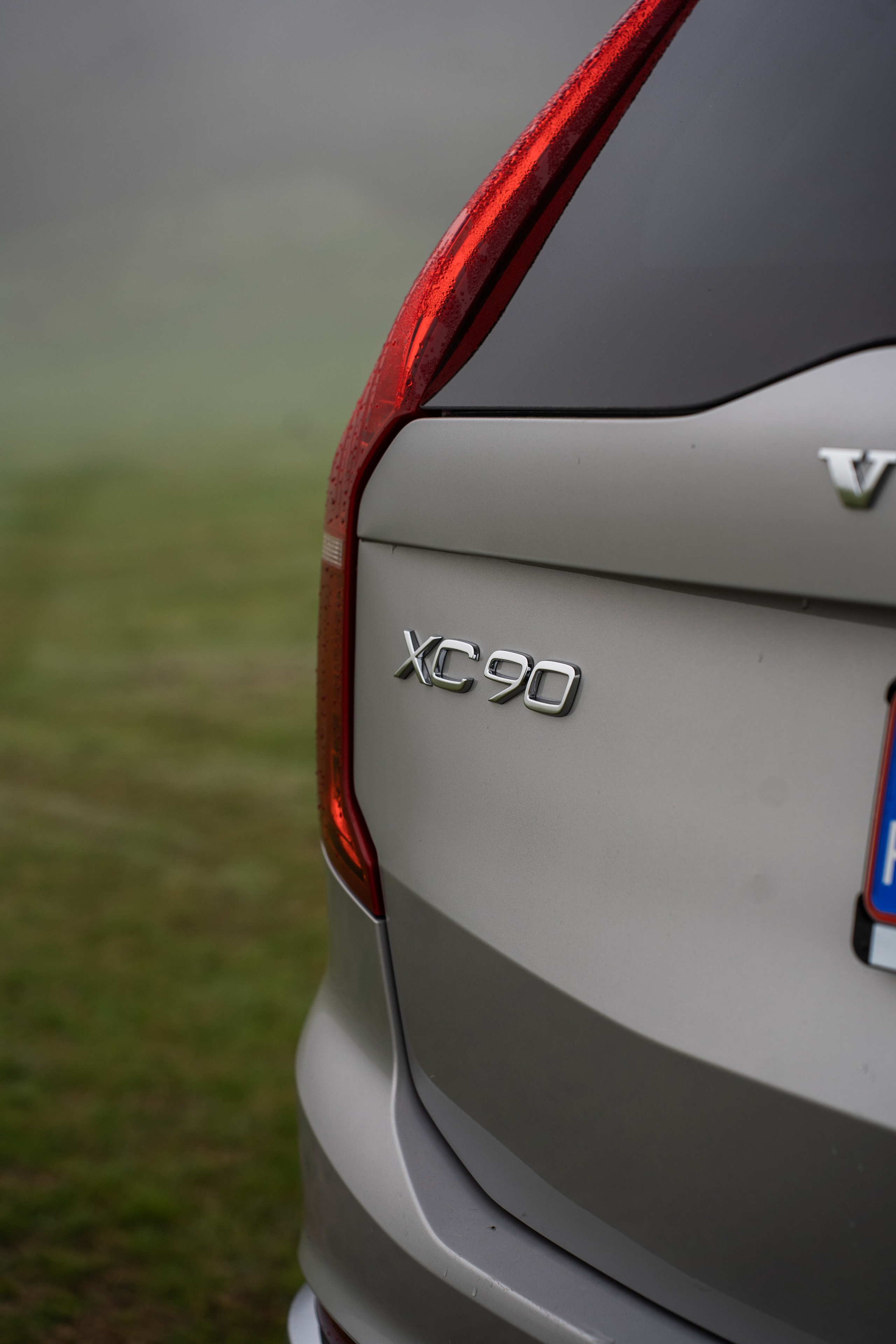 Volvo Cars Romania. Patricia Morenci — Mountain Adventures for the Wild at Heart