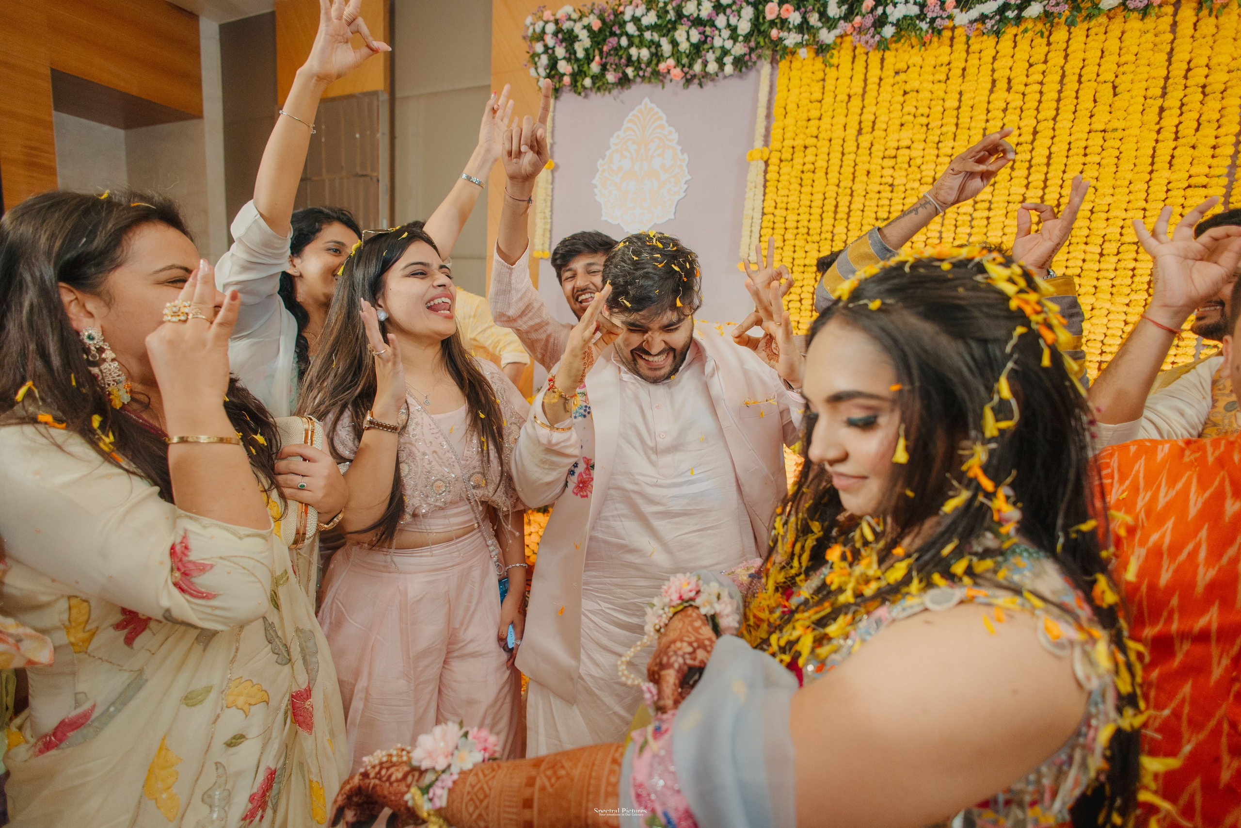 #ADIकीAESHहै