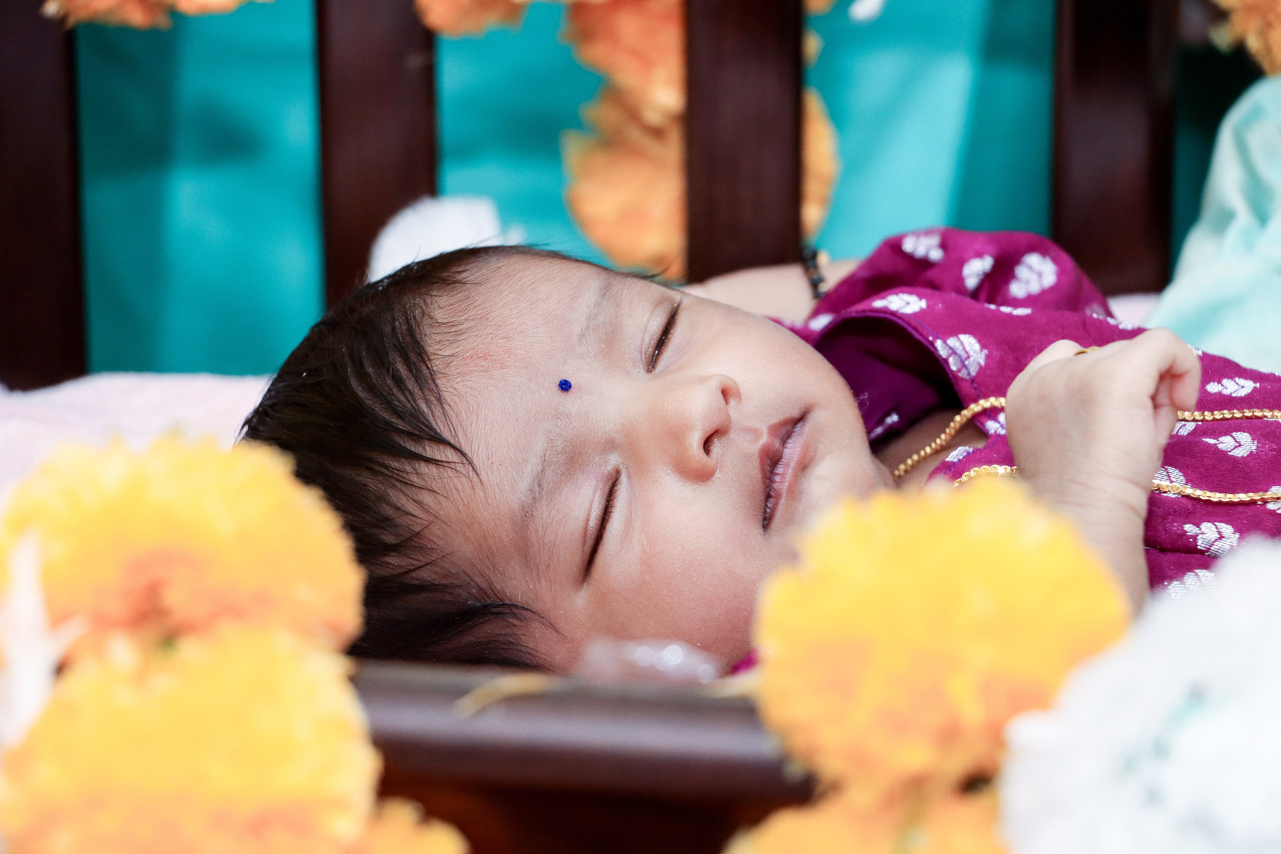 21st Ceremony. MHCreative is family-oriented photographer based in SYDNEY