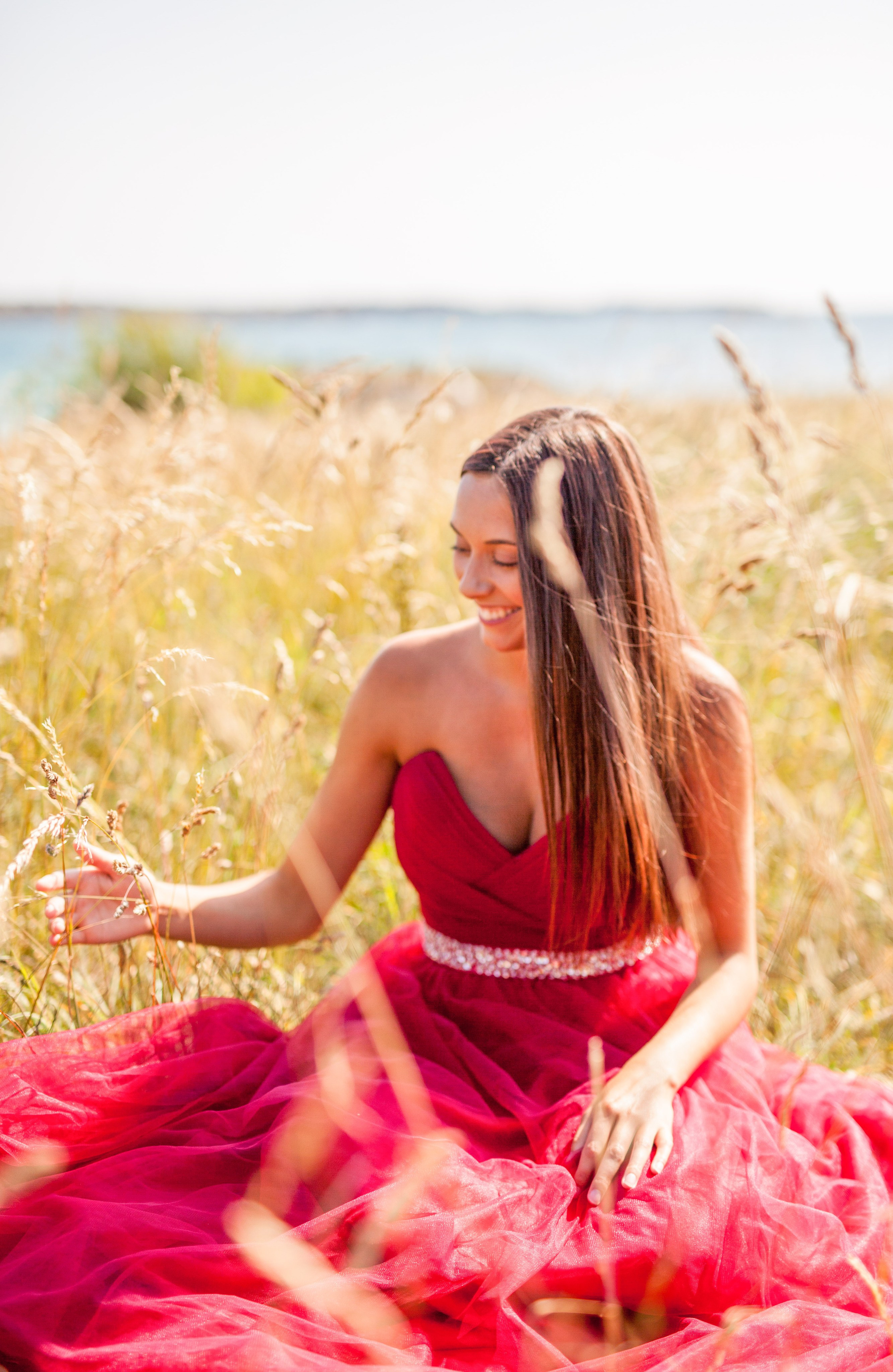 Norwegian coast. Family and real state photographer in Haugesund Dina Vikra