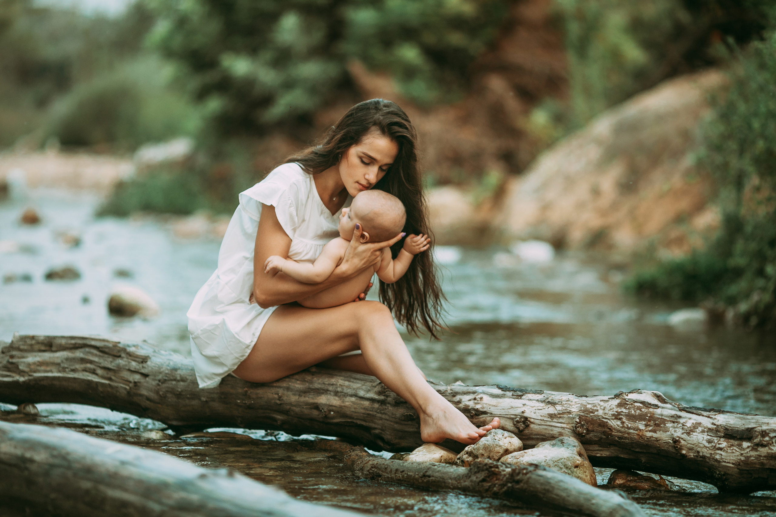 Alexandra with David at the river. George TLV — профессиональный фотограф и ретушёр, Израиль / Profession