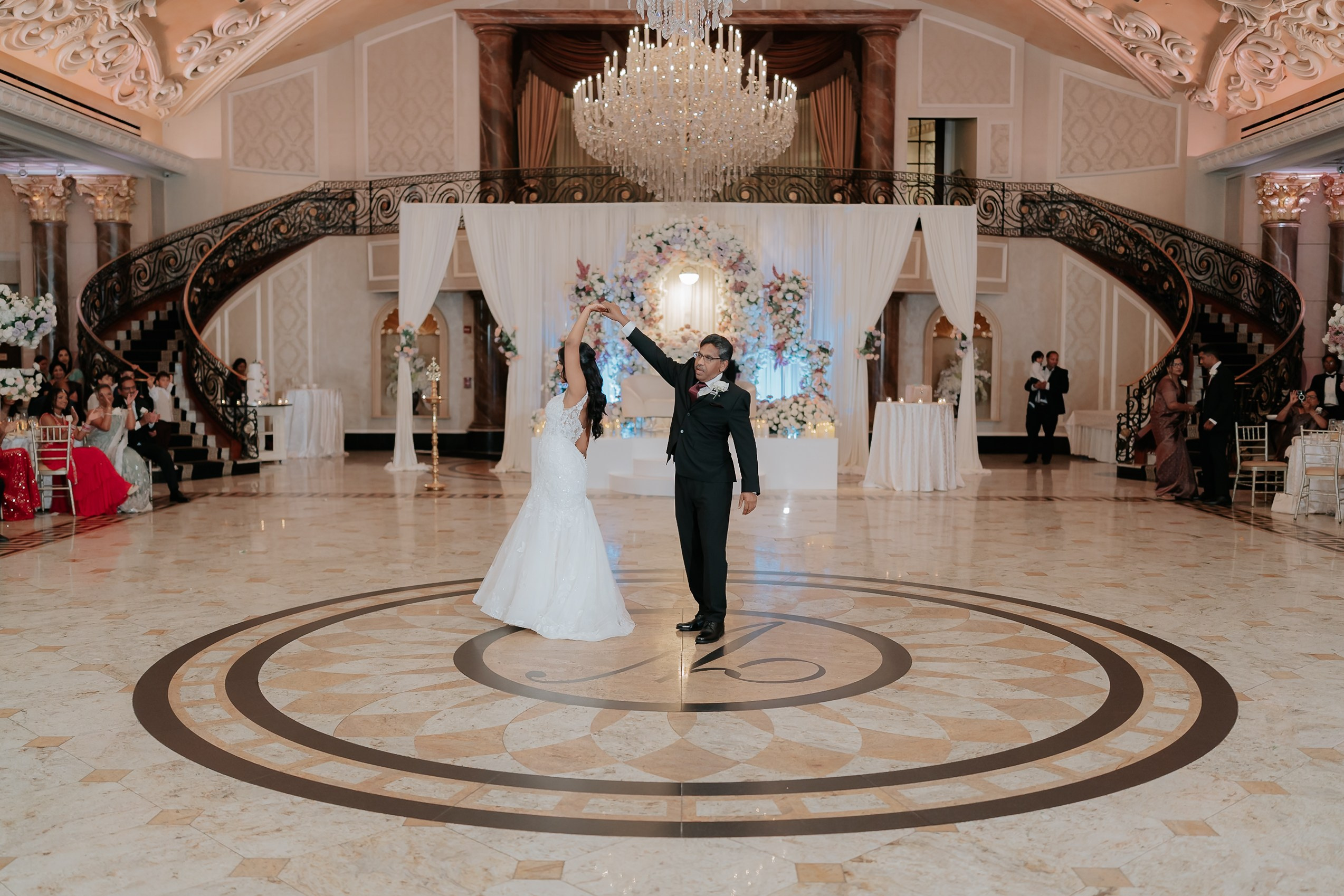 SHAINA & NOAH. WEDDING PHOTO COLOR GRADING