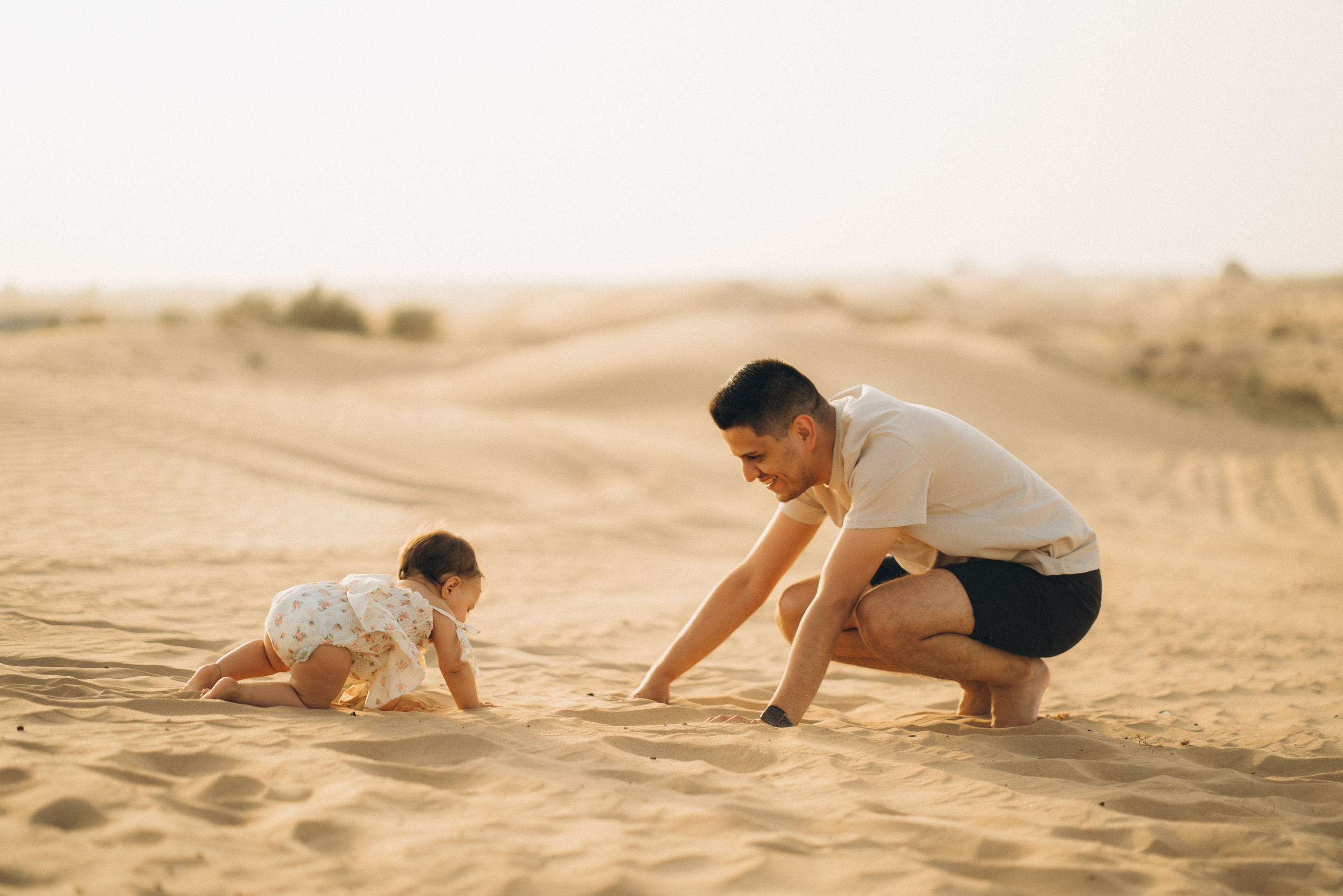 Sunset in the desert. Angela Iakovleva — Family Photographer in Dubai