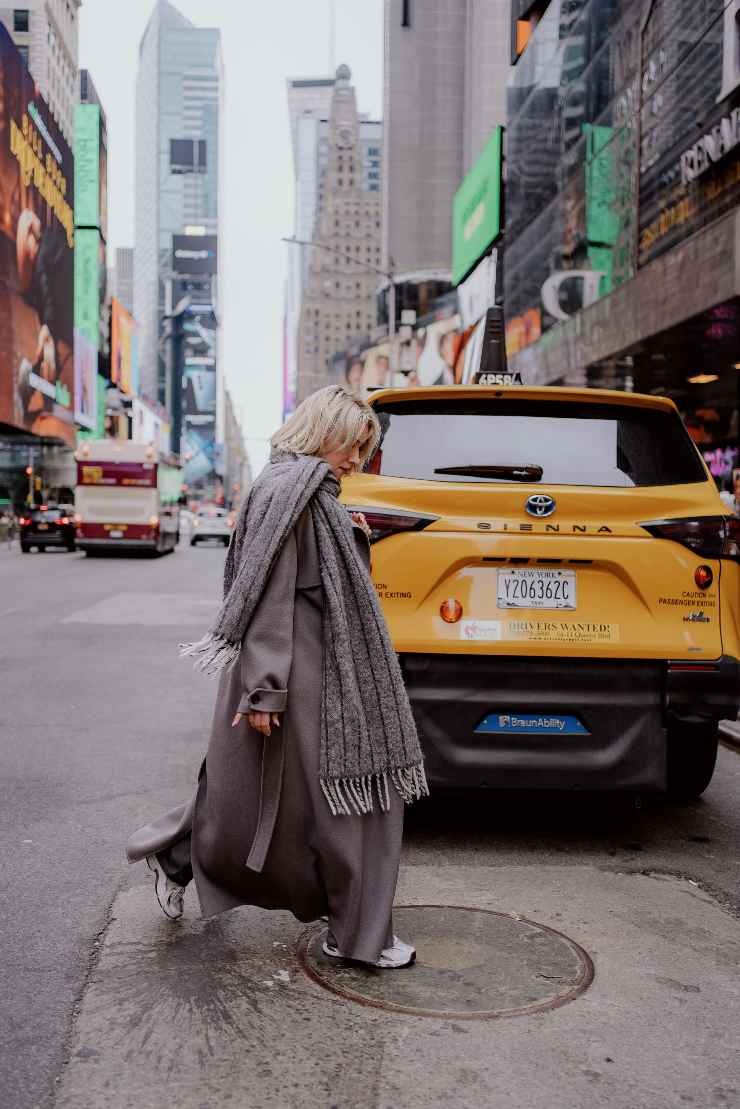 Photoshoot in Manhattan. M Atelier | Art Portraits