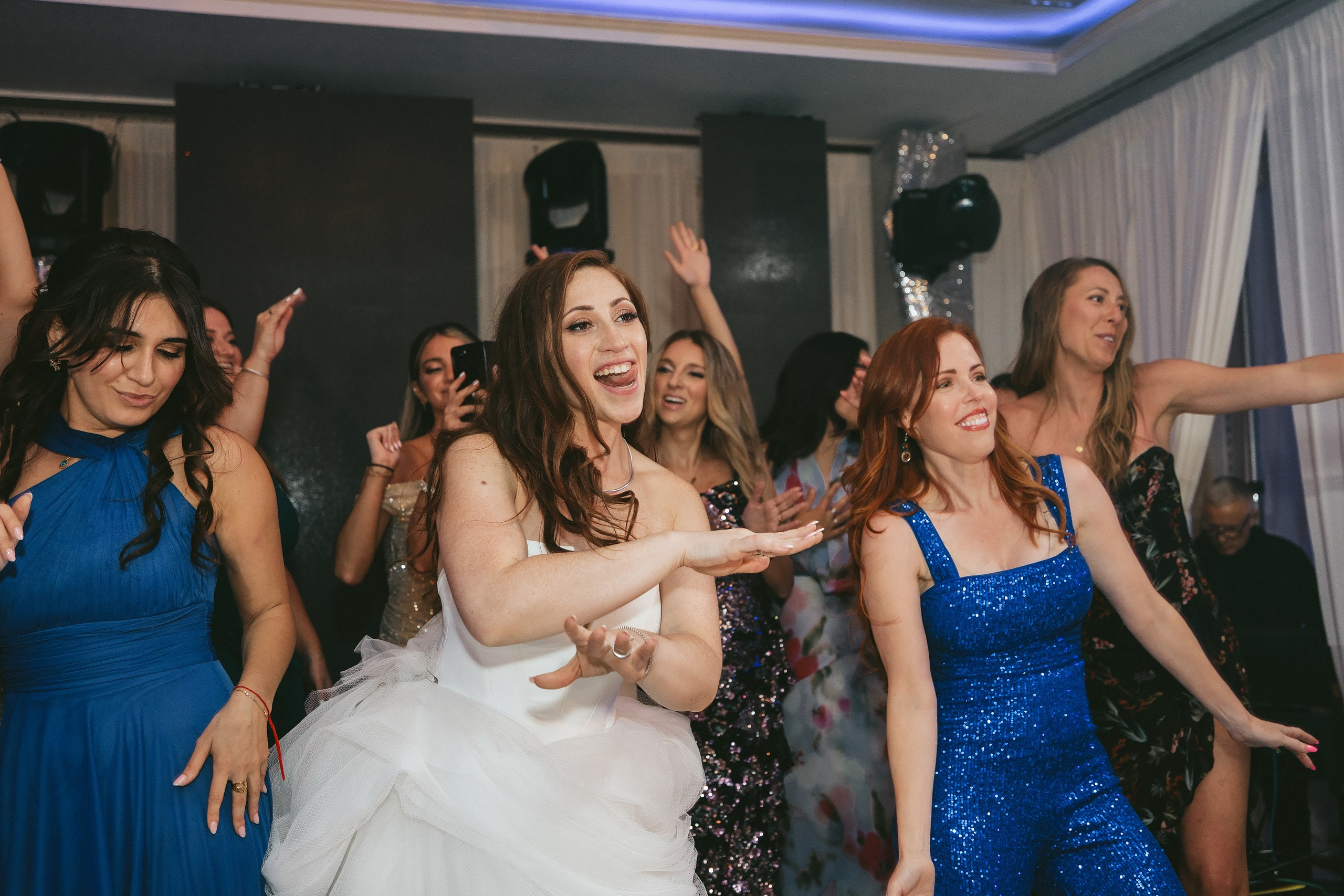 06.08.2025 Wedding. Wedding family event photographer in Chicago Nick Yushevich