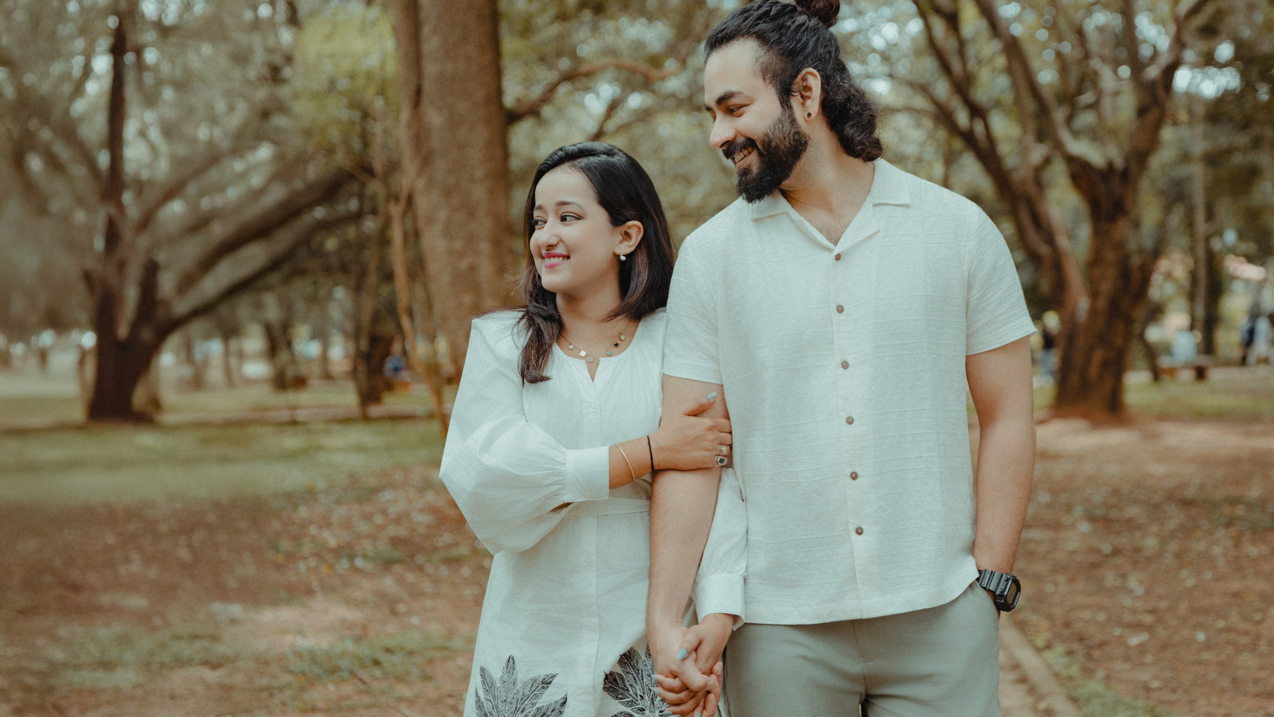 Darshana & Debabrata Pre-wedding. Wedding and Family photographer in india