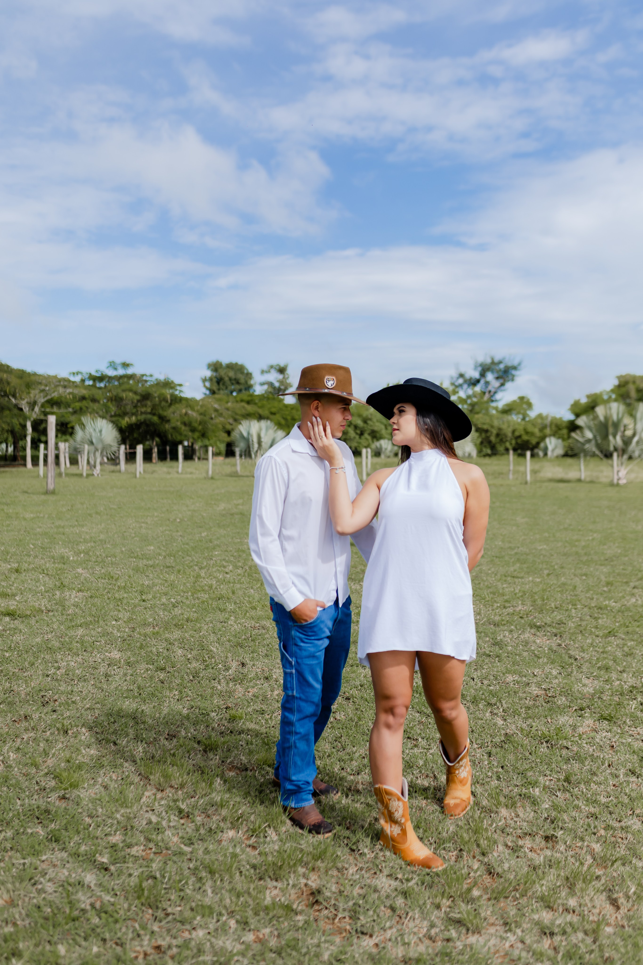 Fotografias Profissionais de Casal Pré-Wedding. Fotógrafo de Brasília | Vini Fotógrafo: Especialista em Casamentos, Ensaios e Eventos