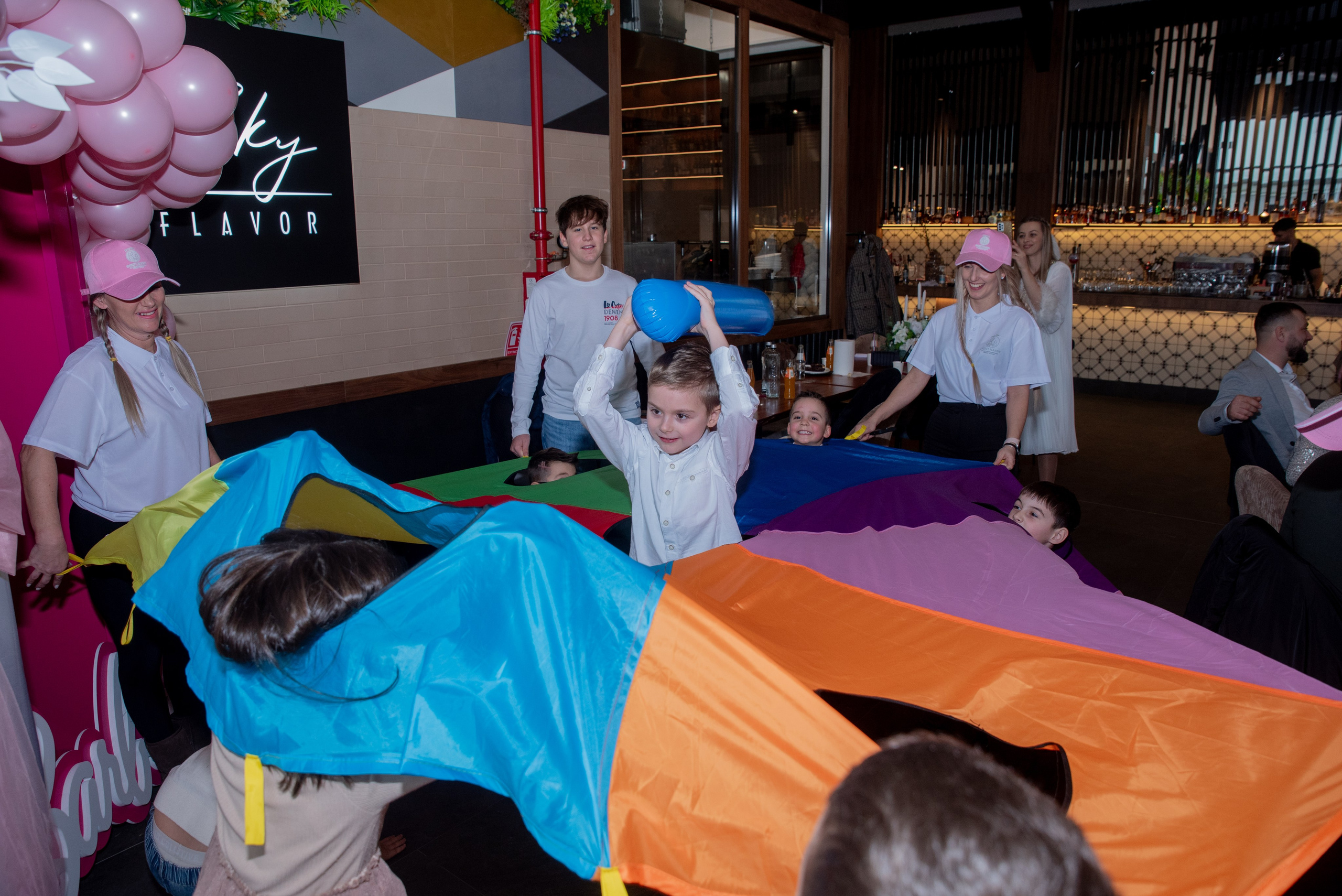 Ana Ionascu. Neagoe Studio — Fotograf Nuntă & Evenimente