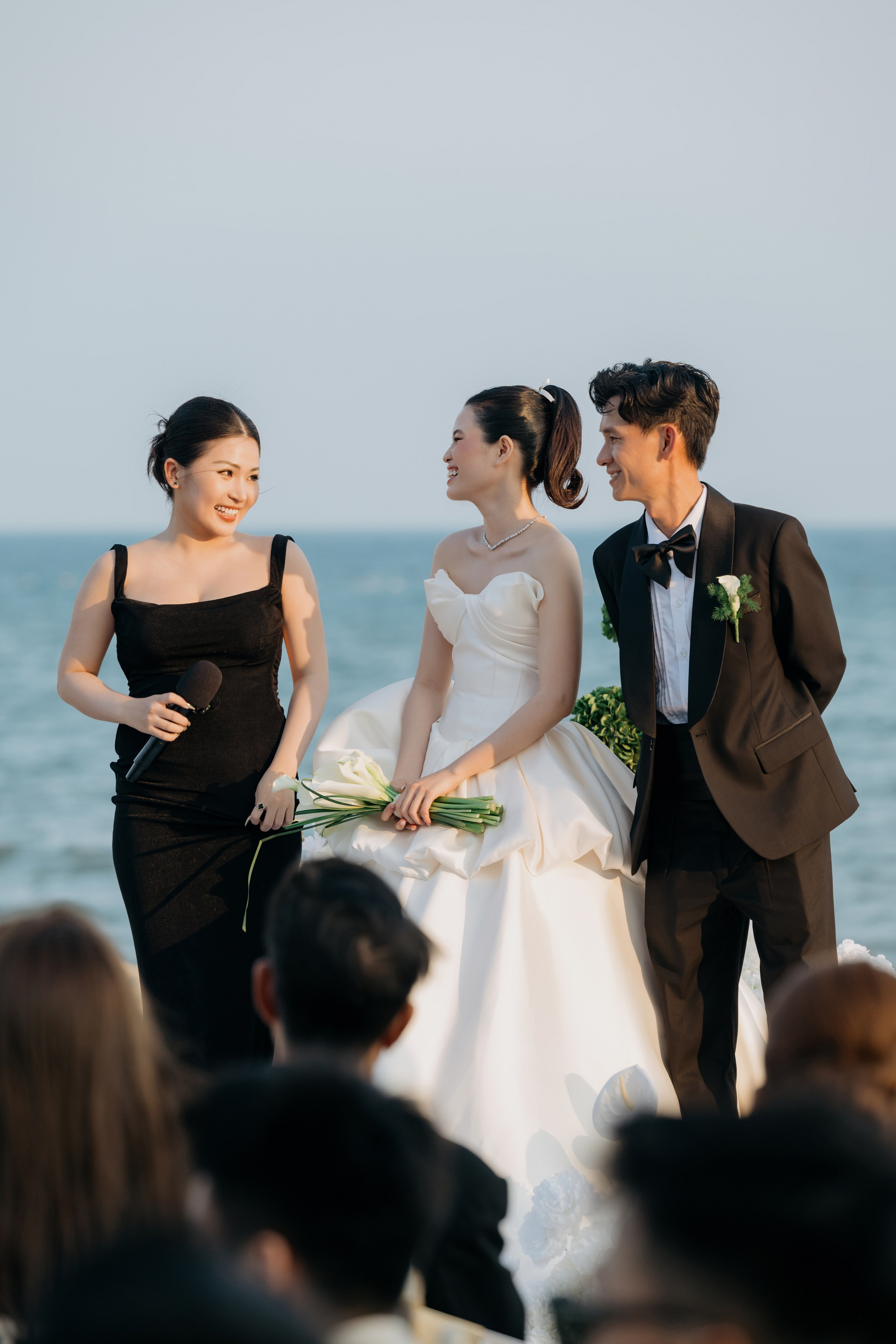 DIEU & THINH/Destination Wedding. Nhiếp ảnh gia đám cưới hàng đầu tại Thành Phố Hồ Chí Minh