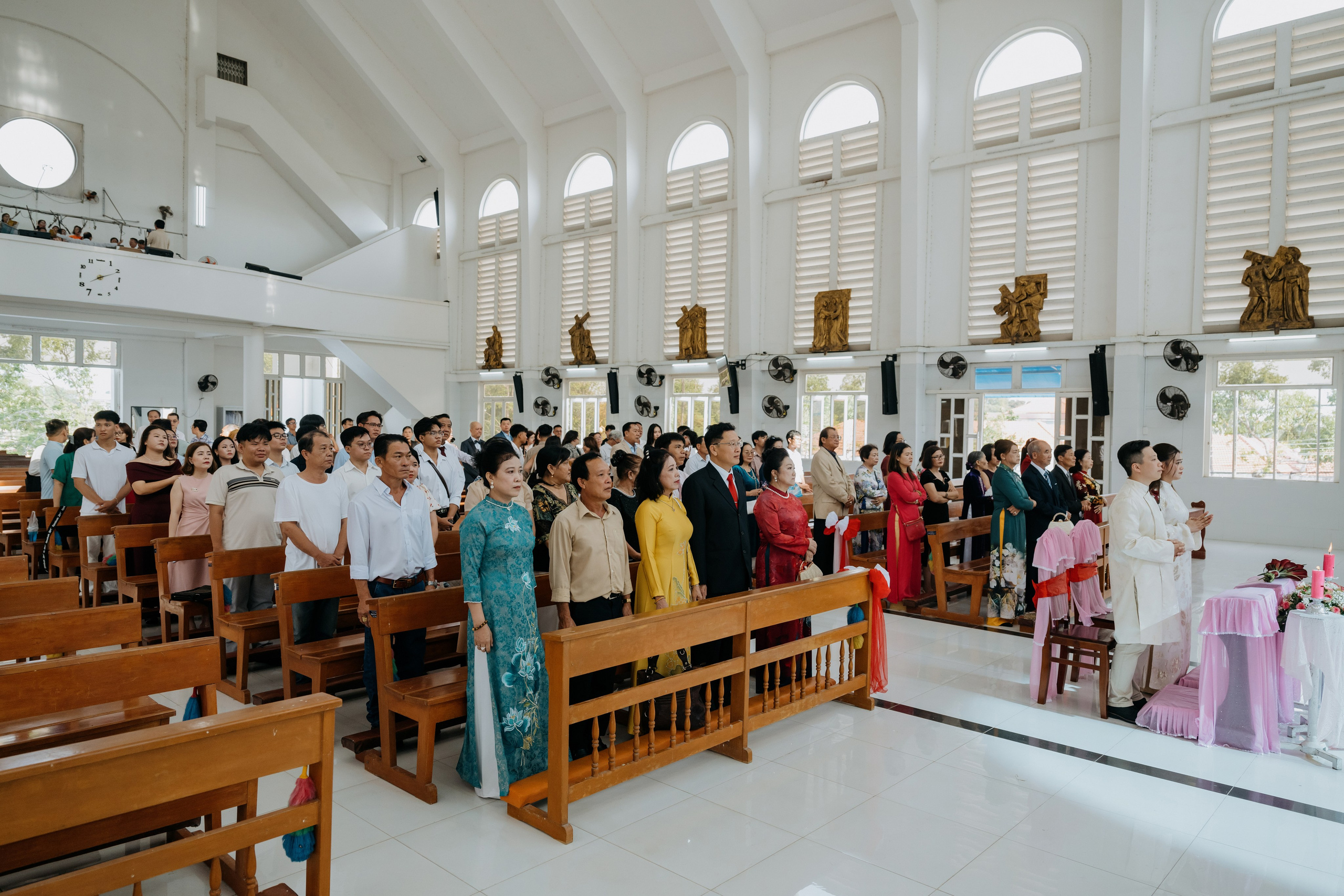 Church Wedding / TRANG & TUONG. Saigon Wedding Present | Art Beyond Moments