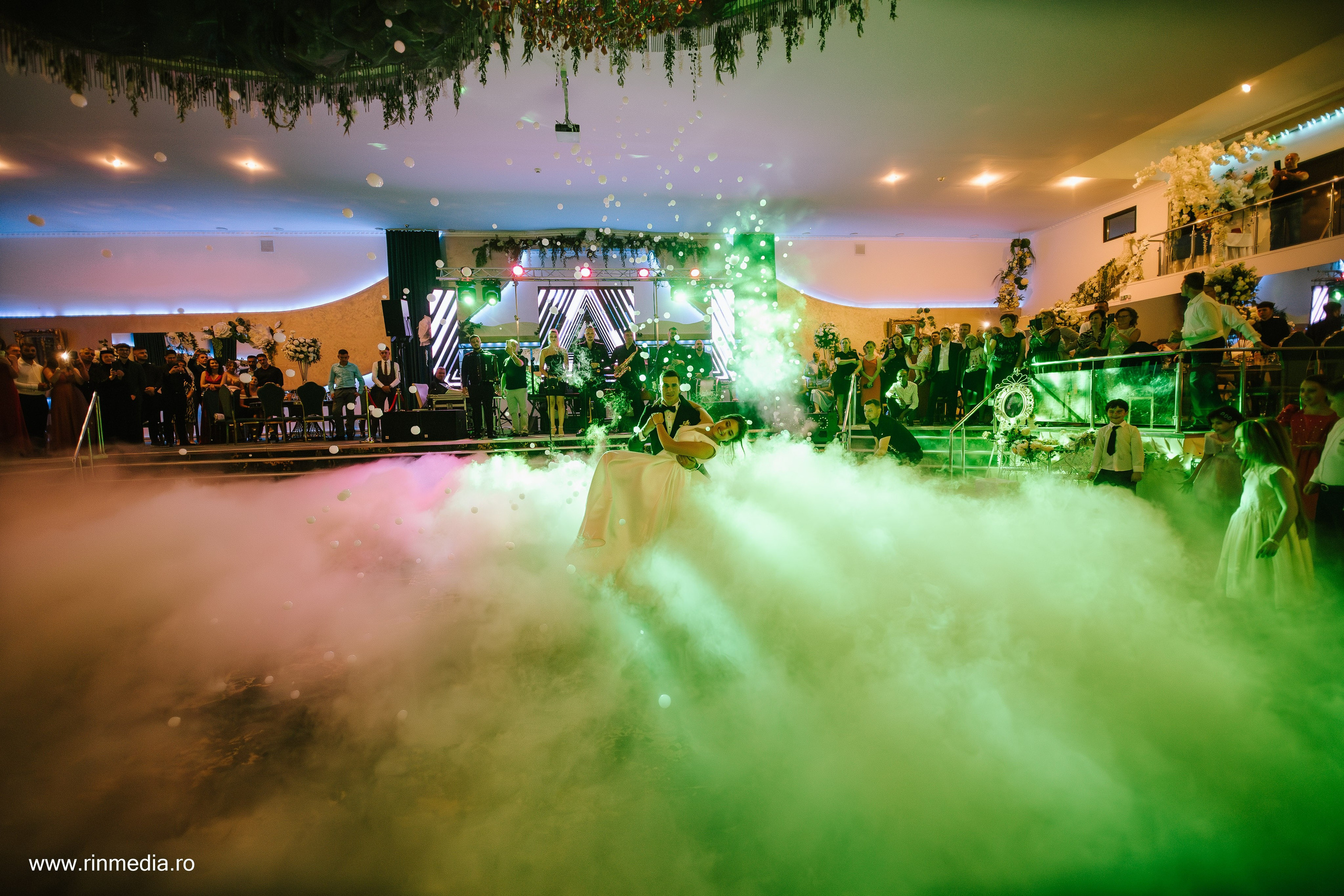 Madalina & George. Fotograf de Nunta Focsani