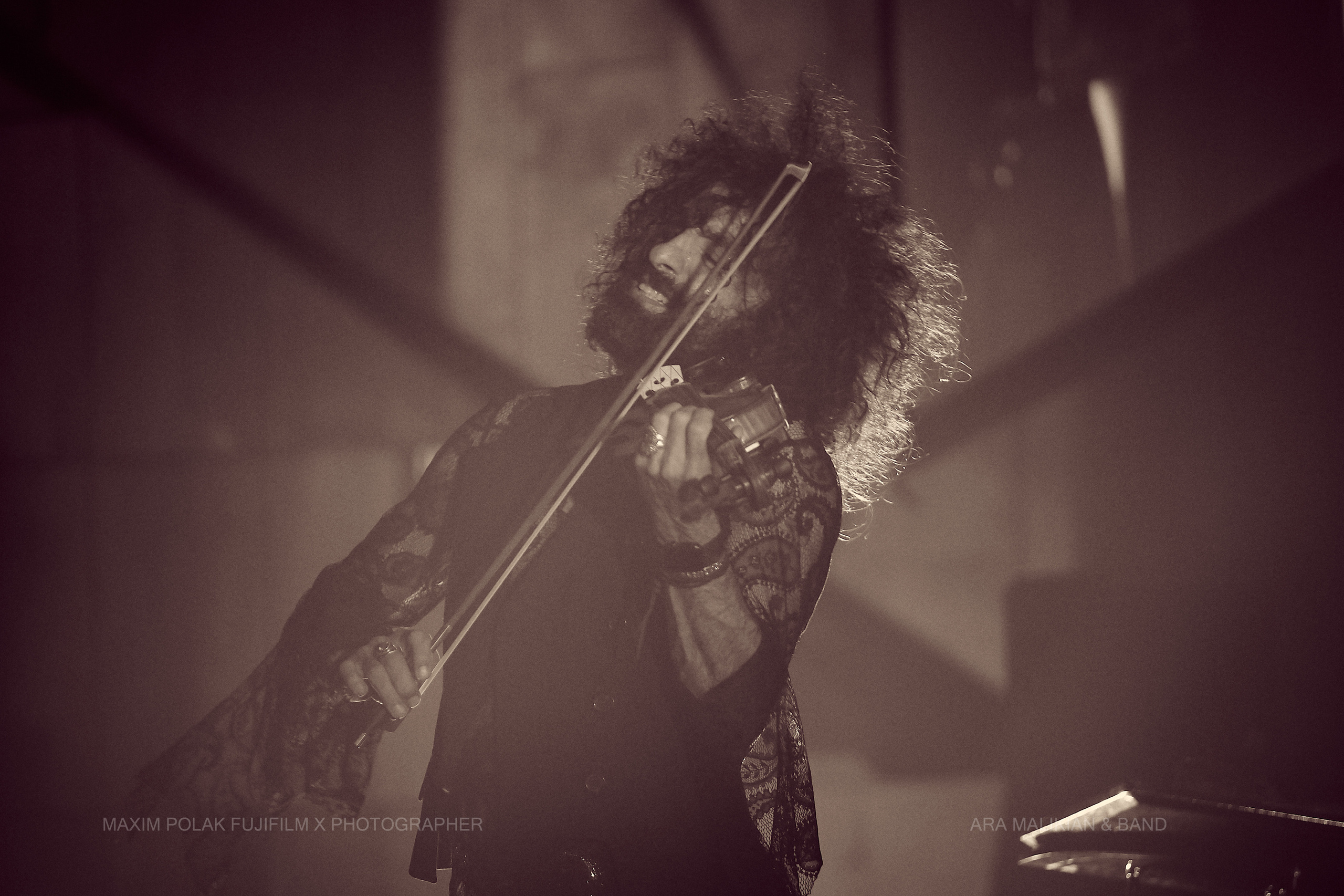 ARA MALIKIAN. Middle East Photo Agency סוכנות צילום המזרח התיכון — צילום מקצועי והדפסת מגנטים לאירועים