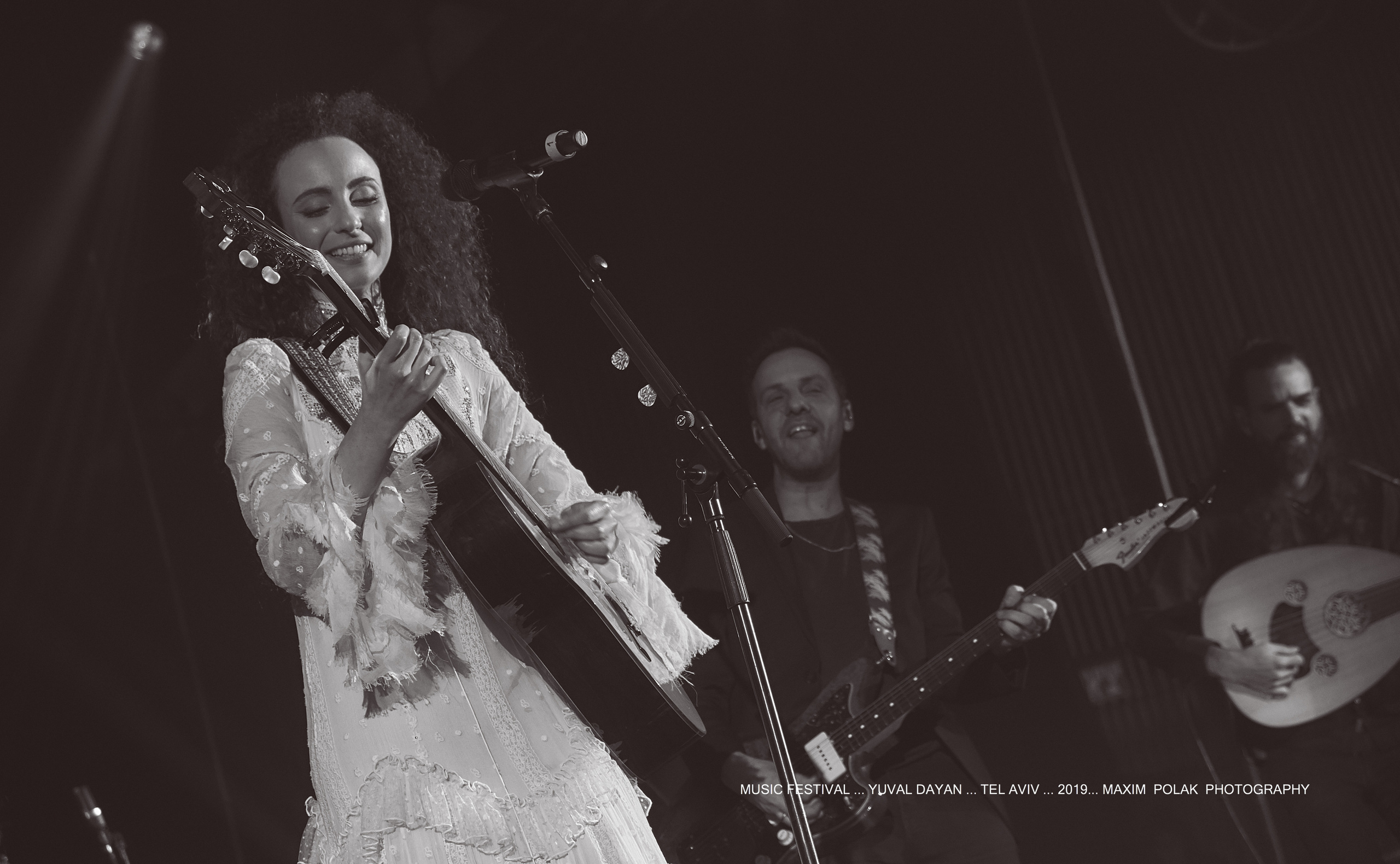 YUVAL DAYAN. Middle East Photo Agency סוכנות צילום המזרח התיכון — צילום מקצועי והדפסת מגנטים לאירועים