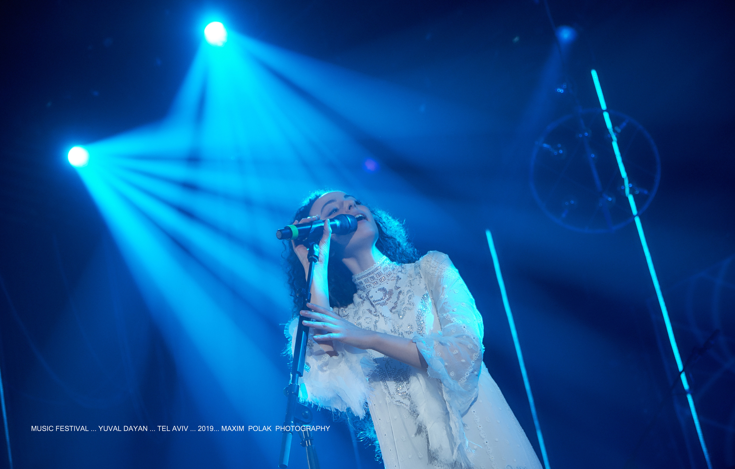 YUVAL DAYAN. Middle East Photo Agency סוכנות צילום המזרח התיכון — צילום מקצועי והדפסת מגנטים לאירועים