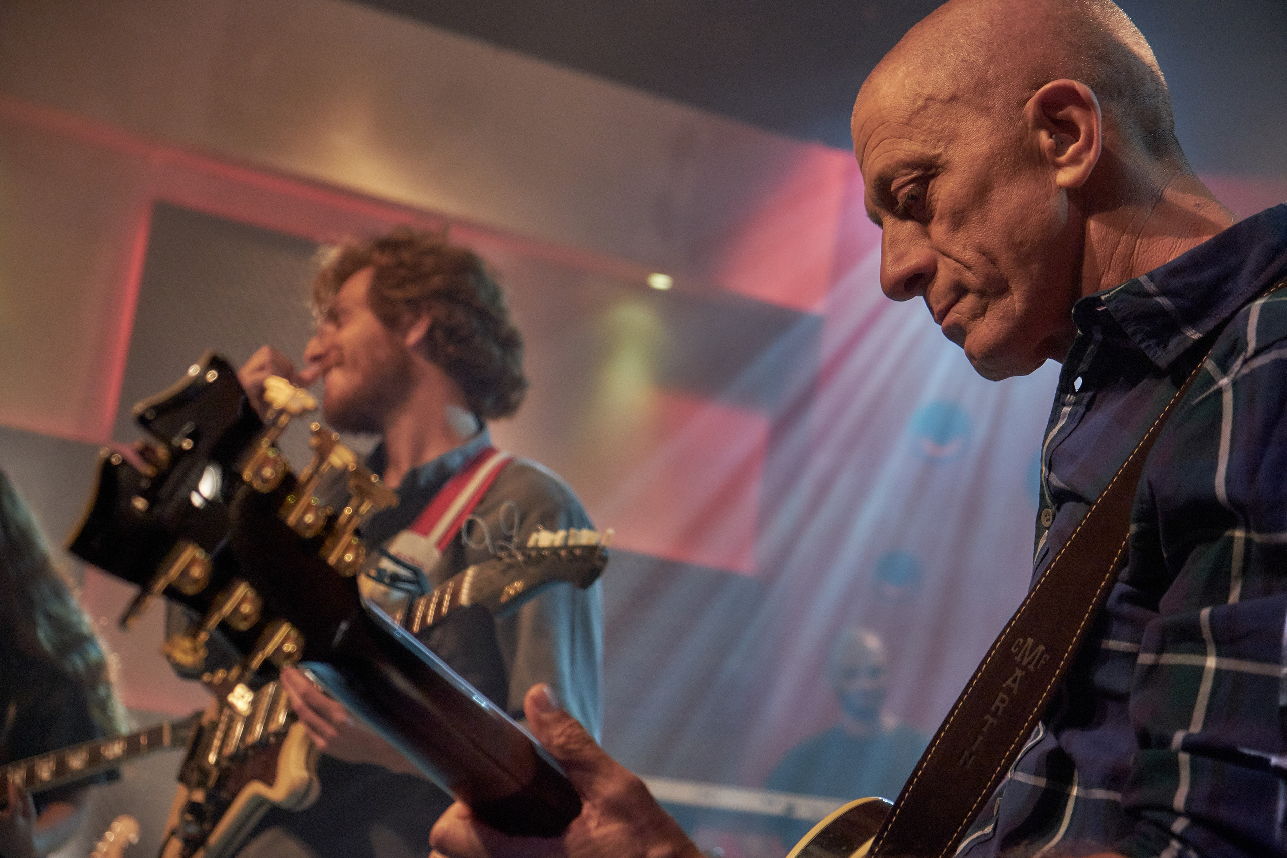 TV Hinuhit 2. Middle East Photo Agency סוכנות צילום המזרח התיכון — צילום מקצועי והדפסת מגנטים לאירועים