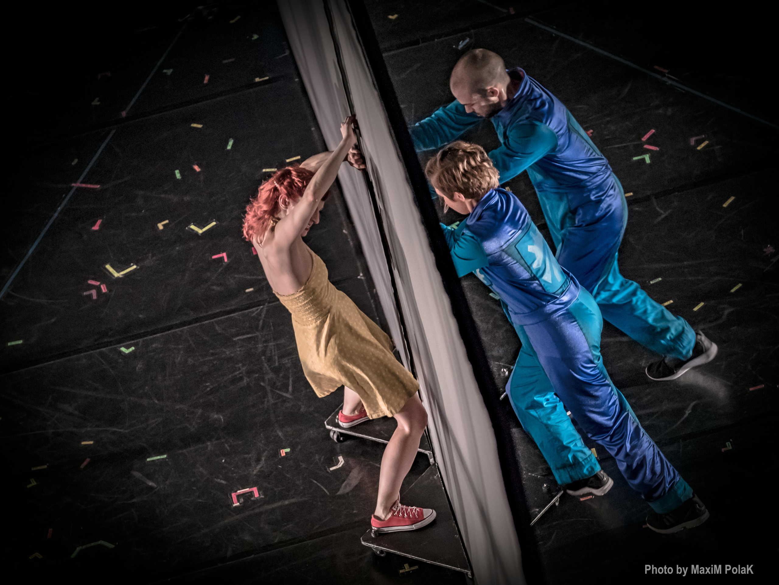 Pilobolus. USA. Middle East Photo Agency — Weddings, Bar & Bat Mitzvahs, Brit Milah, Theater, Magnets, Portraits