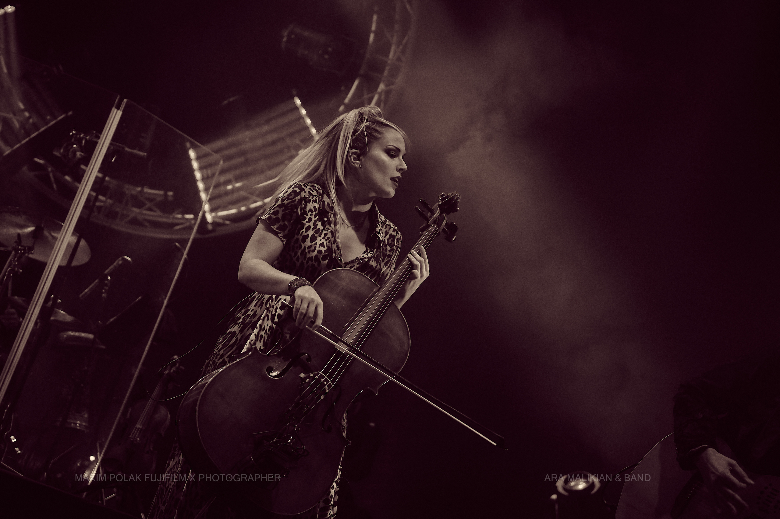 ARA MALIKIAN. Middle East Photo Agency סוכנות צילום המזרח התיכון — צילום מקצועי והדפסת מגנטים לאירועים