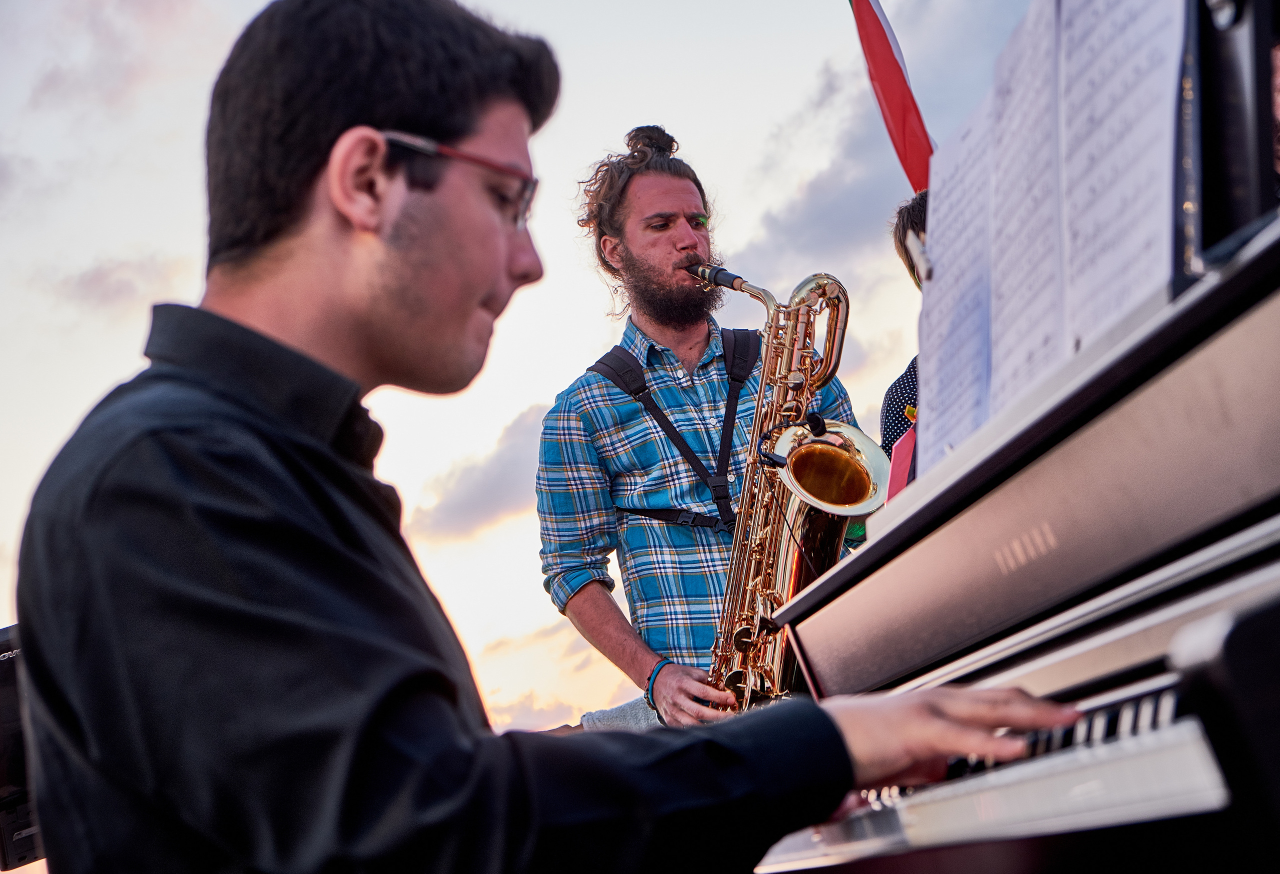 Middle East Photo Agency סוכנות צילום המזרח התיכון — צילום מקצועי והדפסת מגנטים לאירועים