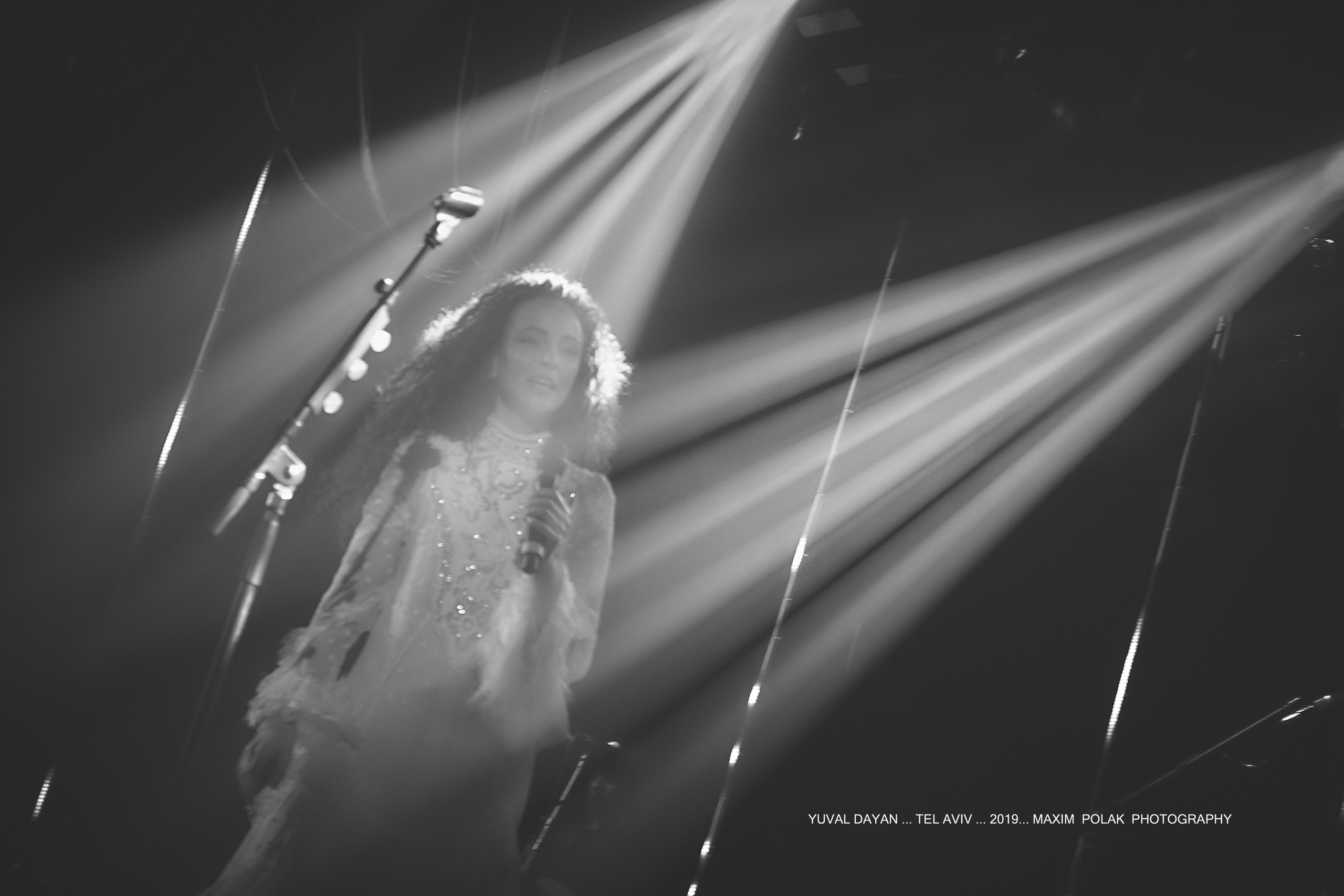 YUVAL DAYAN. Middle East Photo Agency סוכנות צילום המזרח התיכון — צילום מקצועי והדפסת מגנטים לאירועים