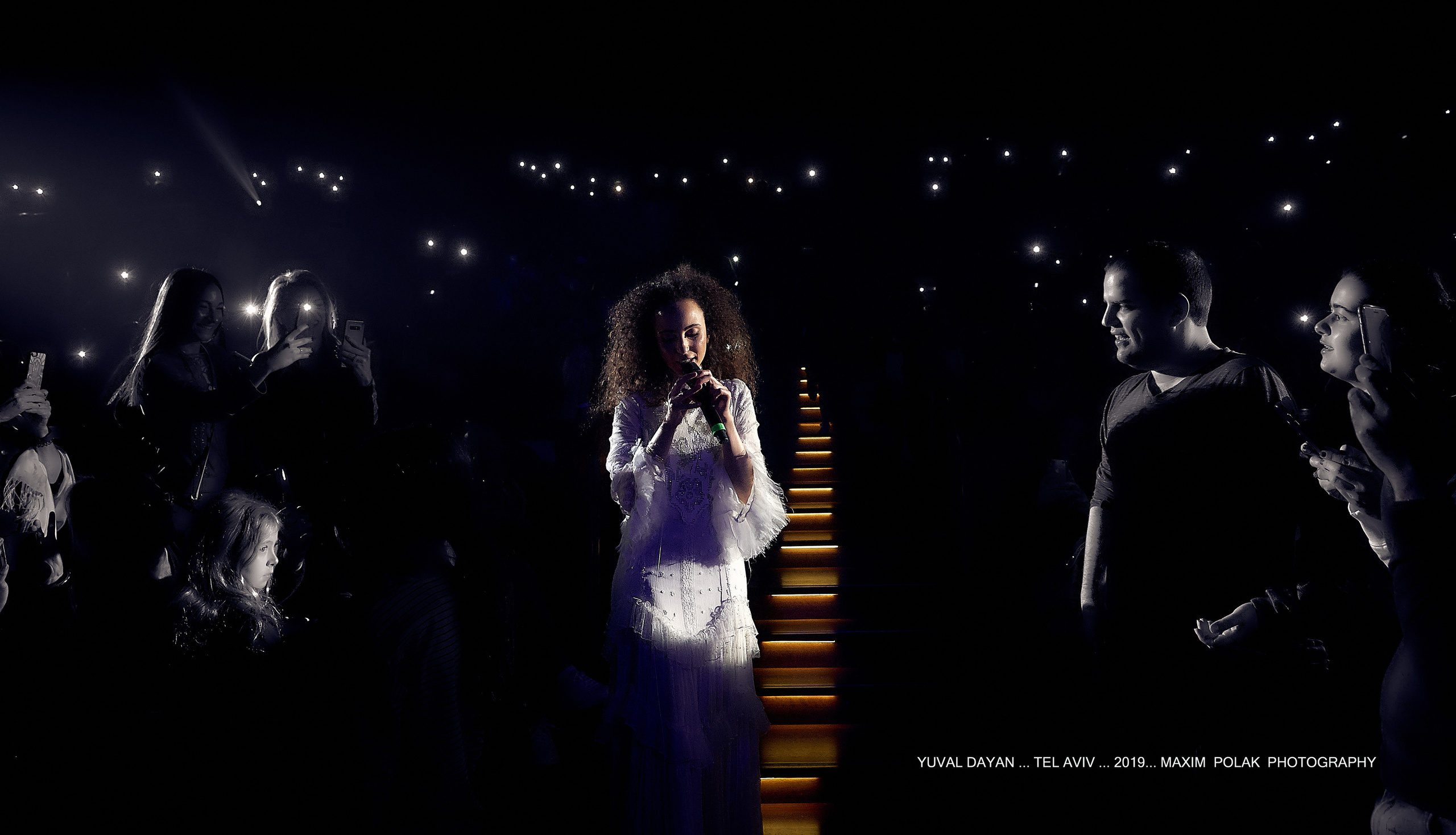 YUVAL DAYAN. Middle East Photo Agency סוכנות צילום המזרח התיכון — צילום מקצועי והדפסת מגנטים לאירועים