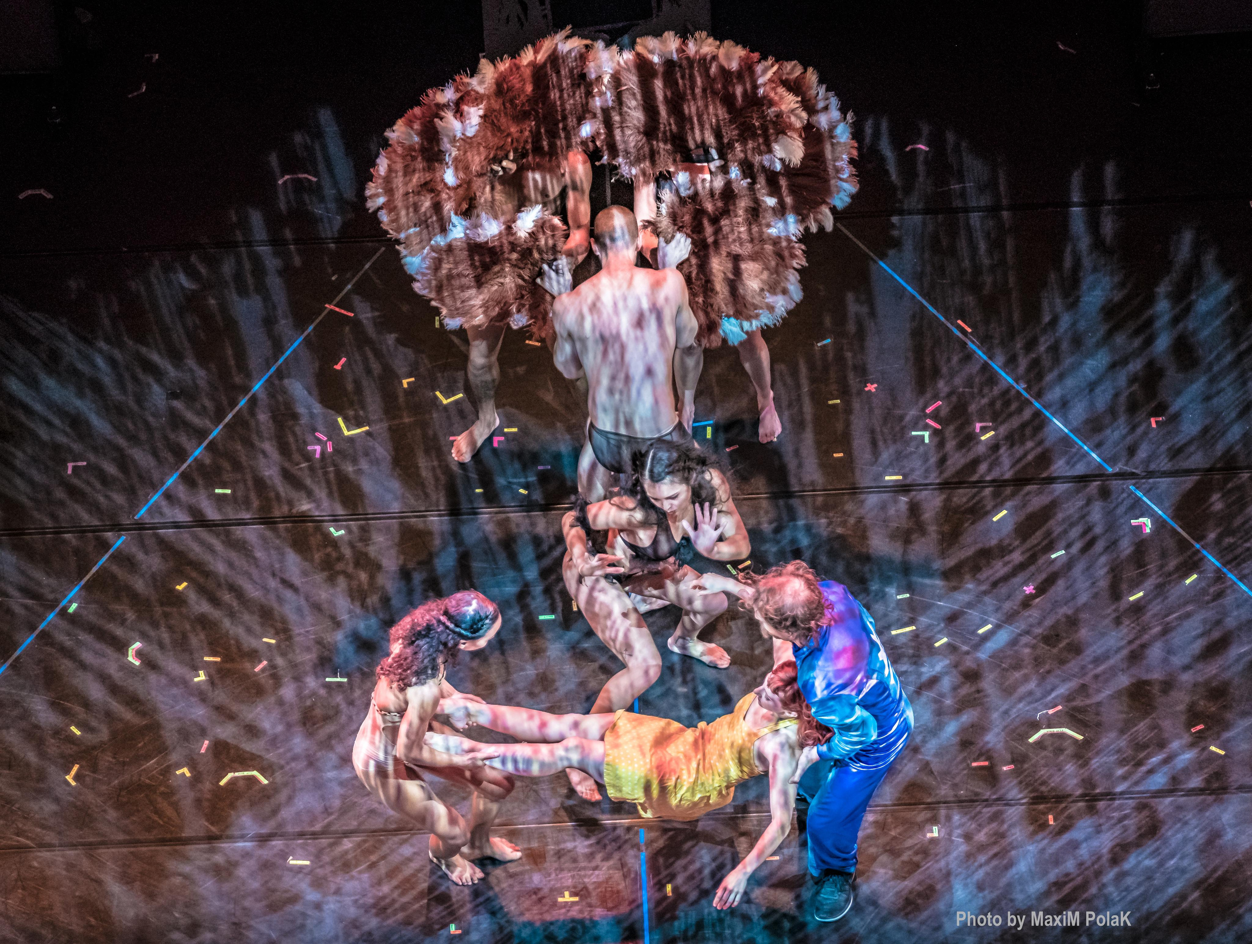 Pilobolus. USA. Middle East Photo Agency — Weddings, Bar & Bat Mitzvahs, Brit Milah, Theater, Magnets, Portraits