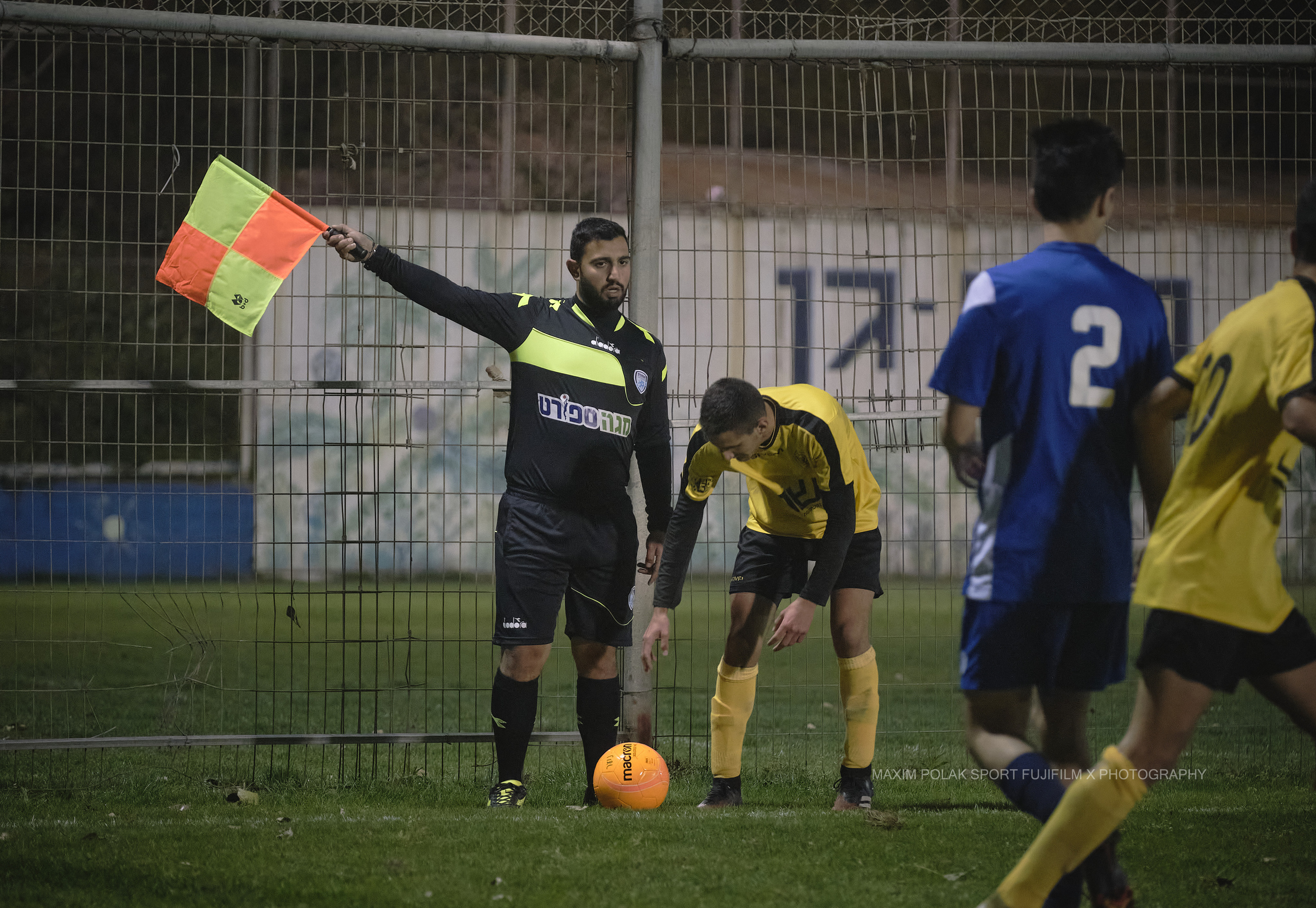 כדורגל. Middle East Photo Agency — Weddings, Bar & Bat Mitzvahs, Brit Milah, Theater, Magnets, Portraits