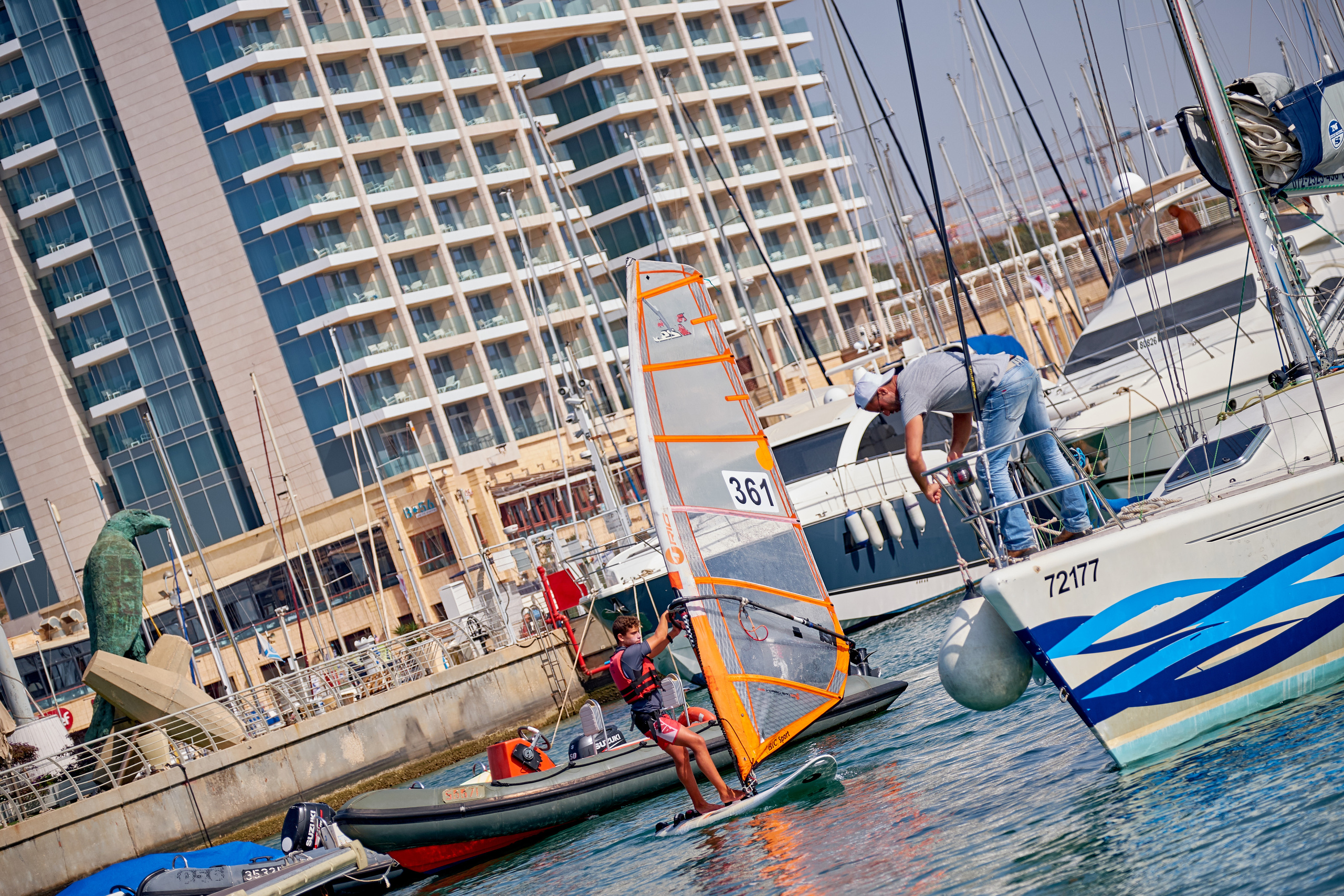 Herzlia Yacht Cup. Middle East Photo Agency סוכנות צילום המזרח התיכון — צילום מקצועי והדפסת מגנטים לאירועים