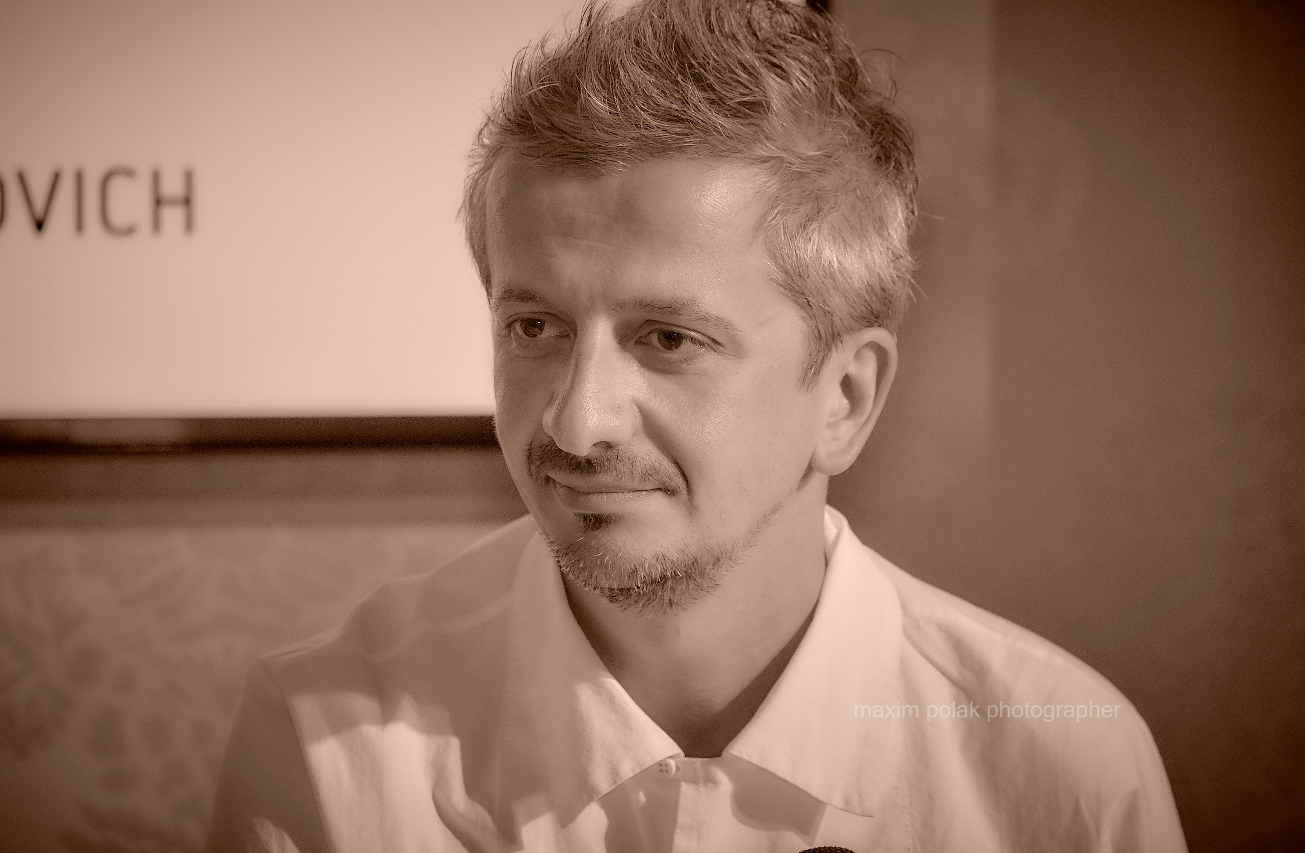 MXT Moscow. Middle East Photo Agency סוכנות צילום המזרח התיכון — צילום מקצועי והדפסת מגנטים לאירועים