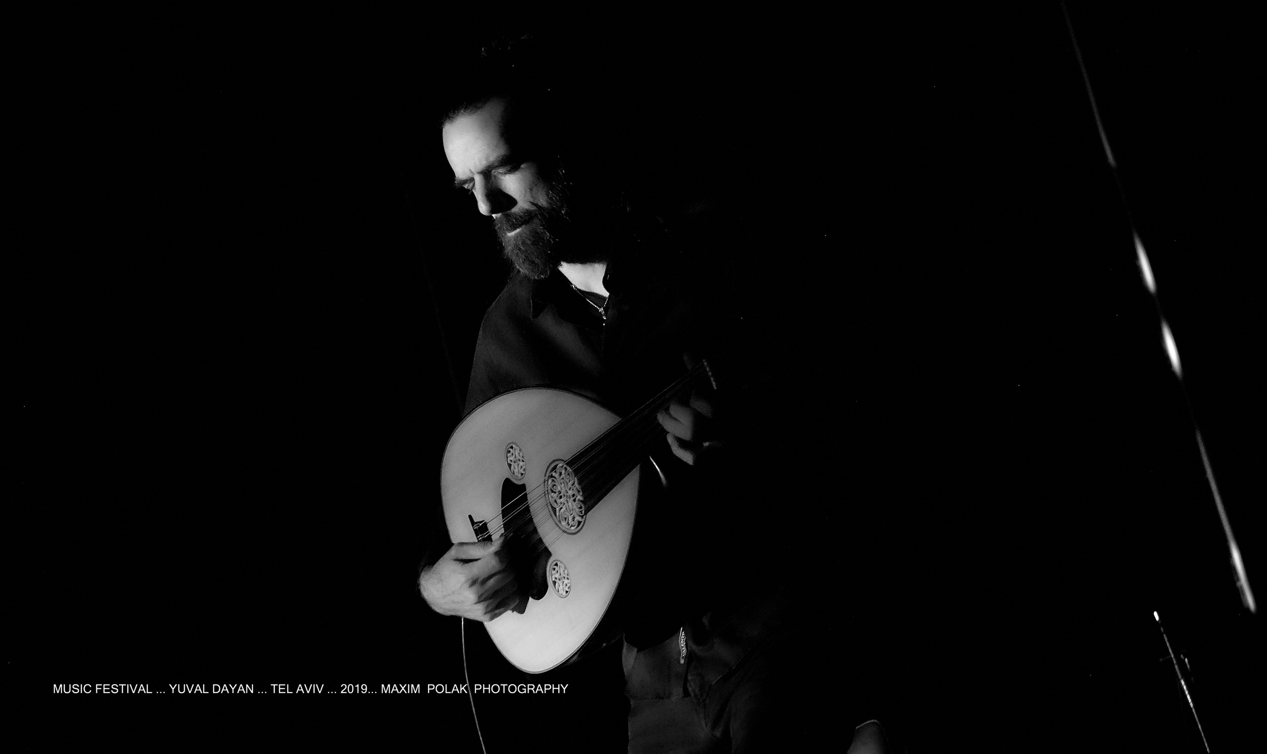 YUVAL DAYAN. Middle East Photo Agency סוכנות צילום המזרח התיכון — צילום מקצועי והדפסת מגנטים לאירועים