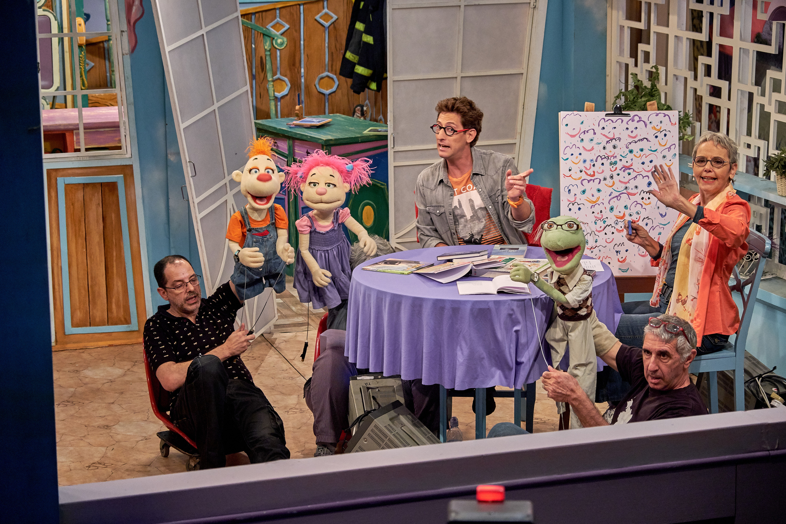 TV HINUHIT. Middle East Photo Agency — Свадьбы, Бар и Бат-мицва, Брит, Театр, Магниты, Портреты