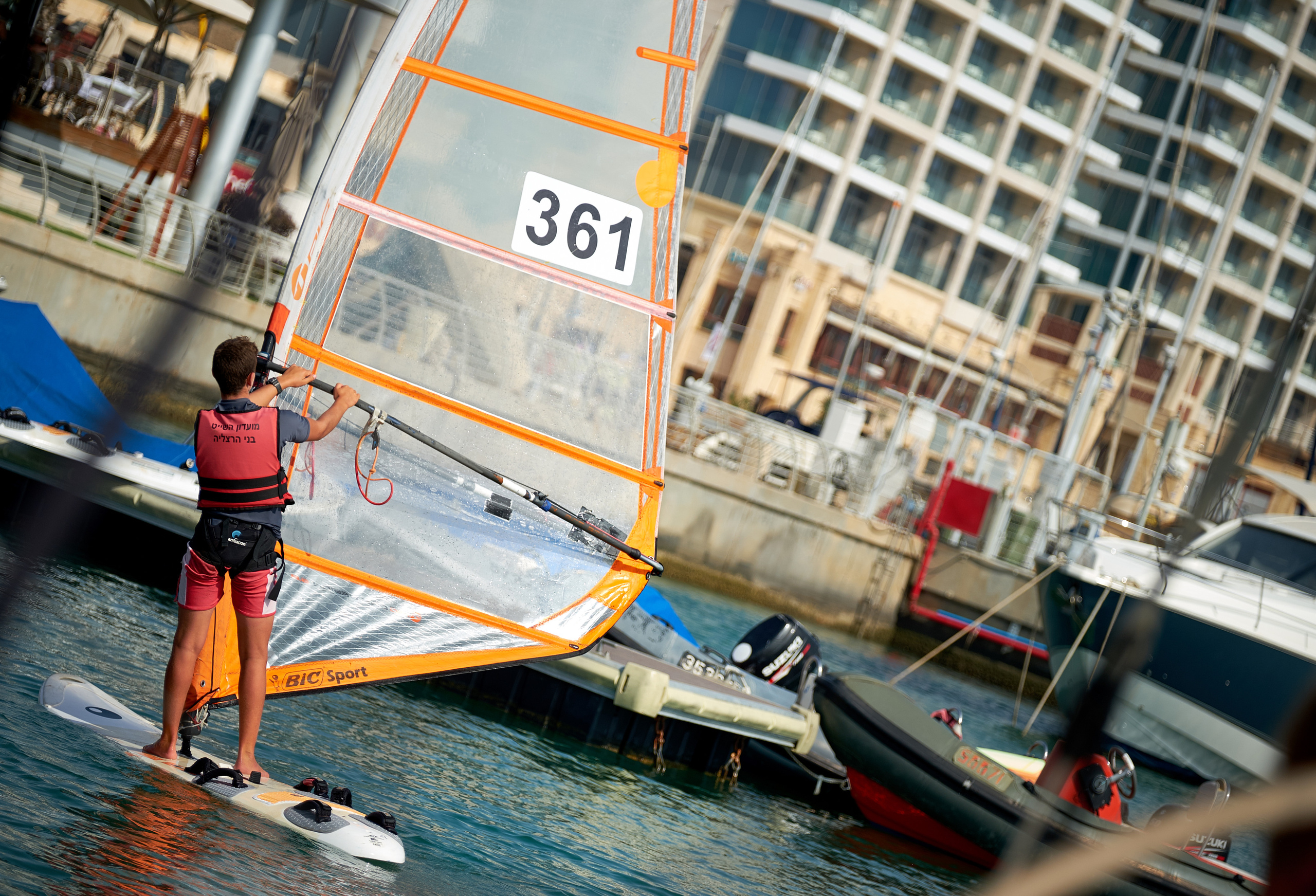 Herzlia Yacht Cup. Middle East Photo Agency סוכנות צילום המזרח התיכון — צילום מקצועי והדפסת מגנטים לאירועים