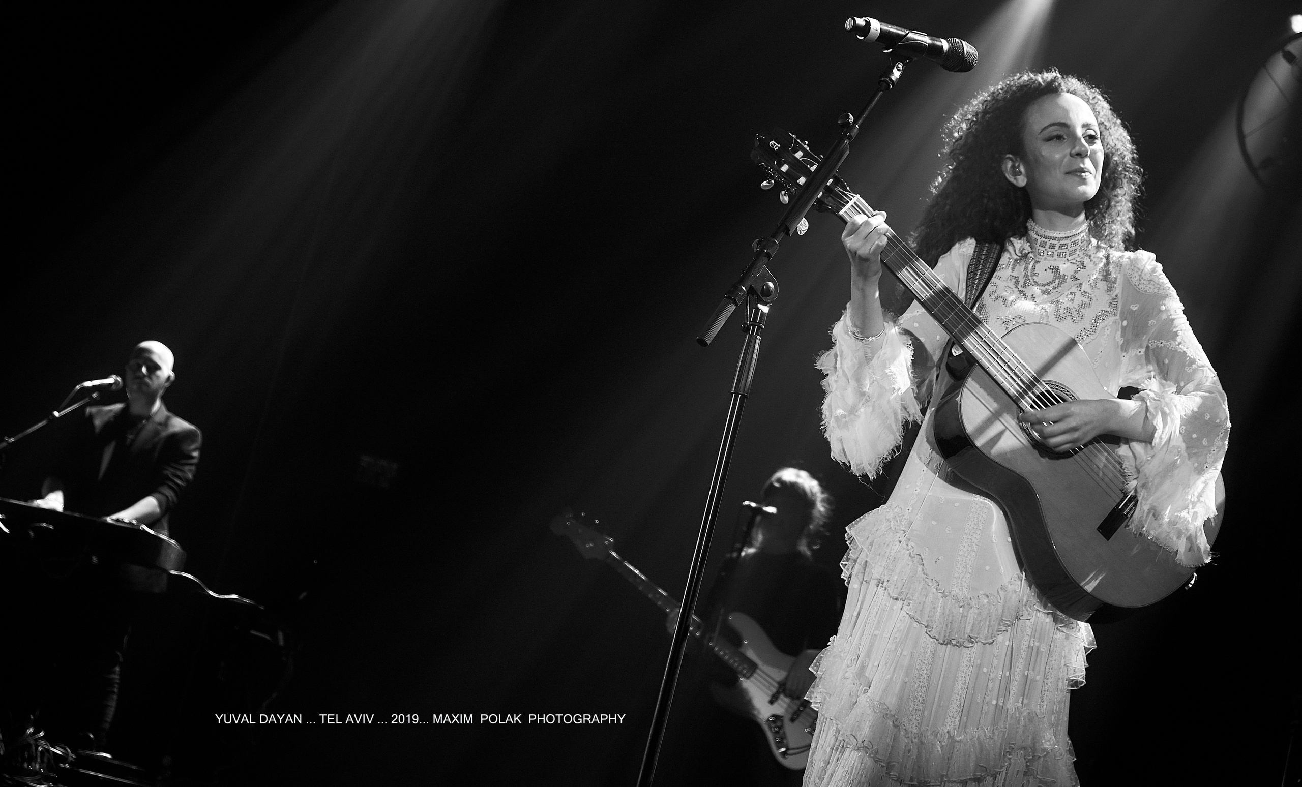 YUVAL DAYAN. Middle East Photo Agency סוכנות צילום המזרח התיכון — צילום מקצועי והדפסת מגנטים לאירועים