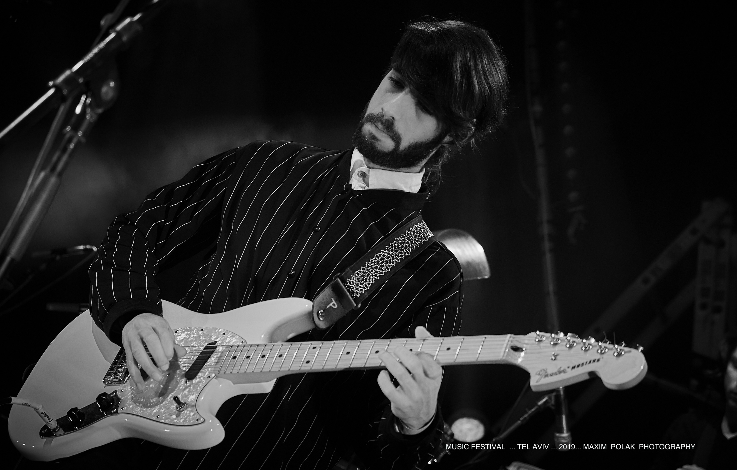 YUVAL DAYAN. Middle East Photo Agency סוכנות צילום המזרח התיכון — צילום מקצועי והדפסת מגנטים לאירועים