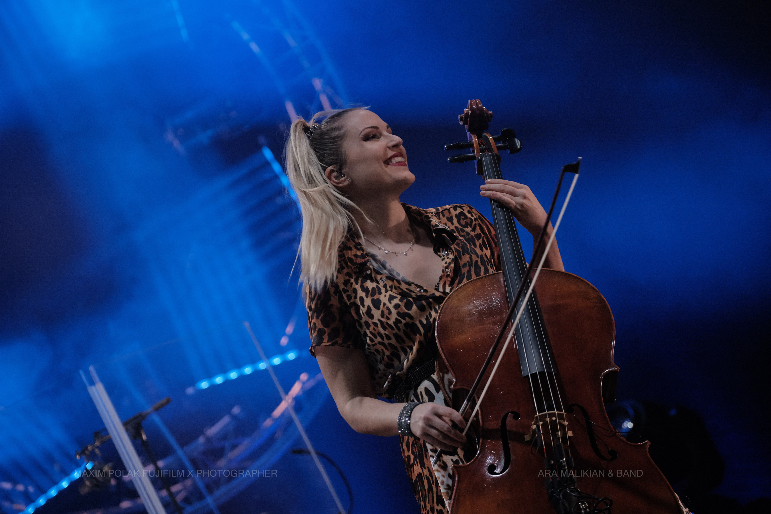 ARA MALIKIAN. Middle East Photo Agency סוכנות צילום המזרח התיכון — צילום מקצועי והדפסת מגנטים לאירועים