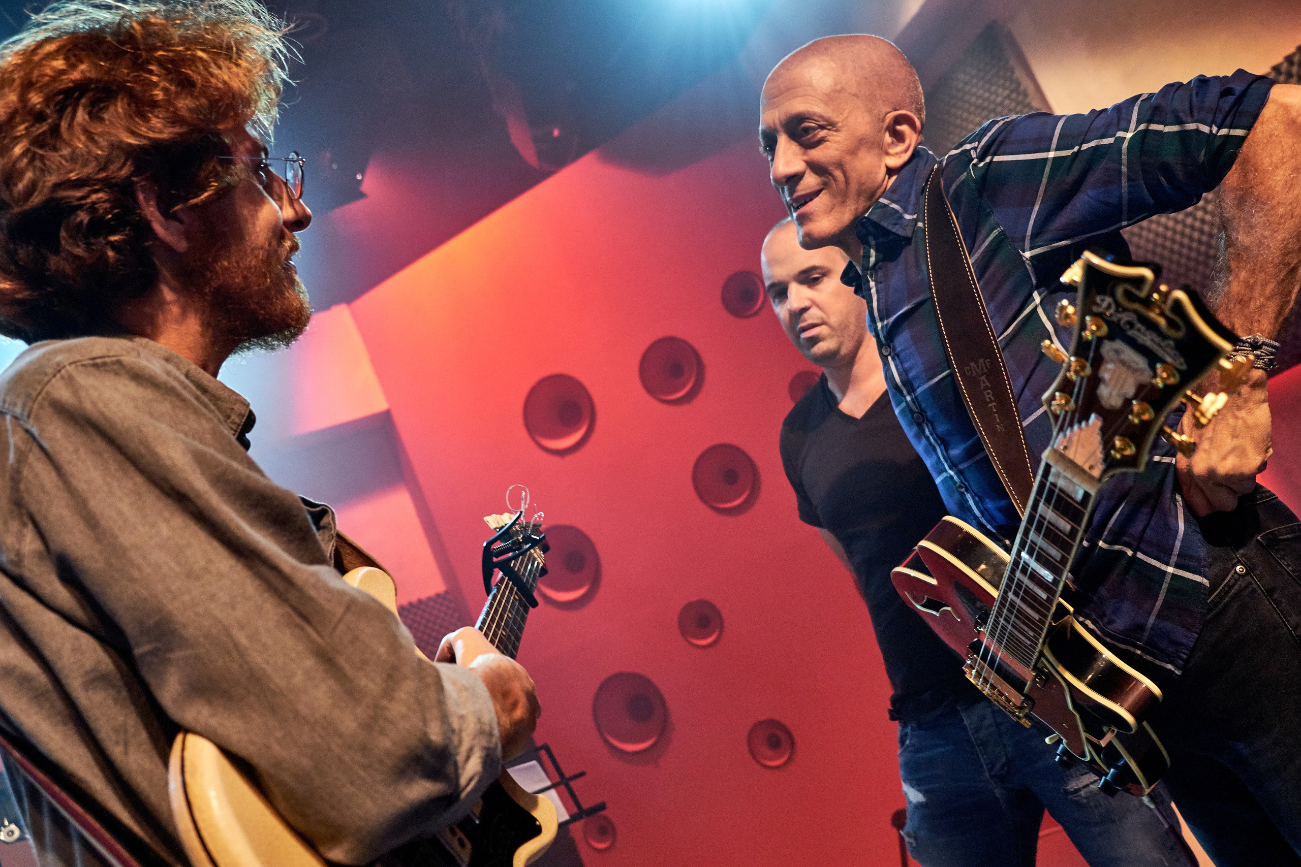 TV Hinuhit 2. Middle East Photo Agency סוכנות צילום המזרח התיכון — צילום מקצועי והדפסת מגנטים לאירועים