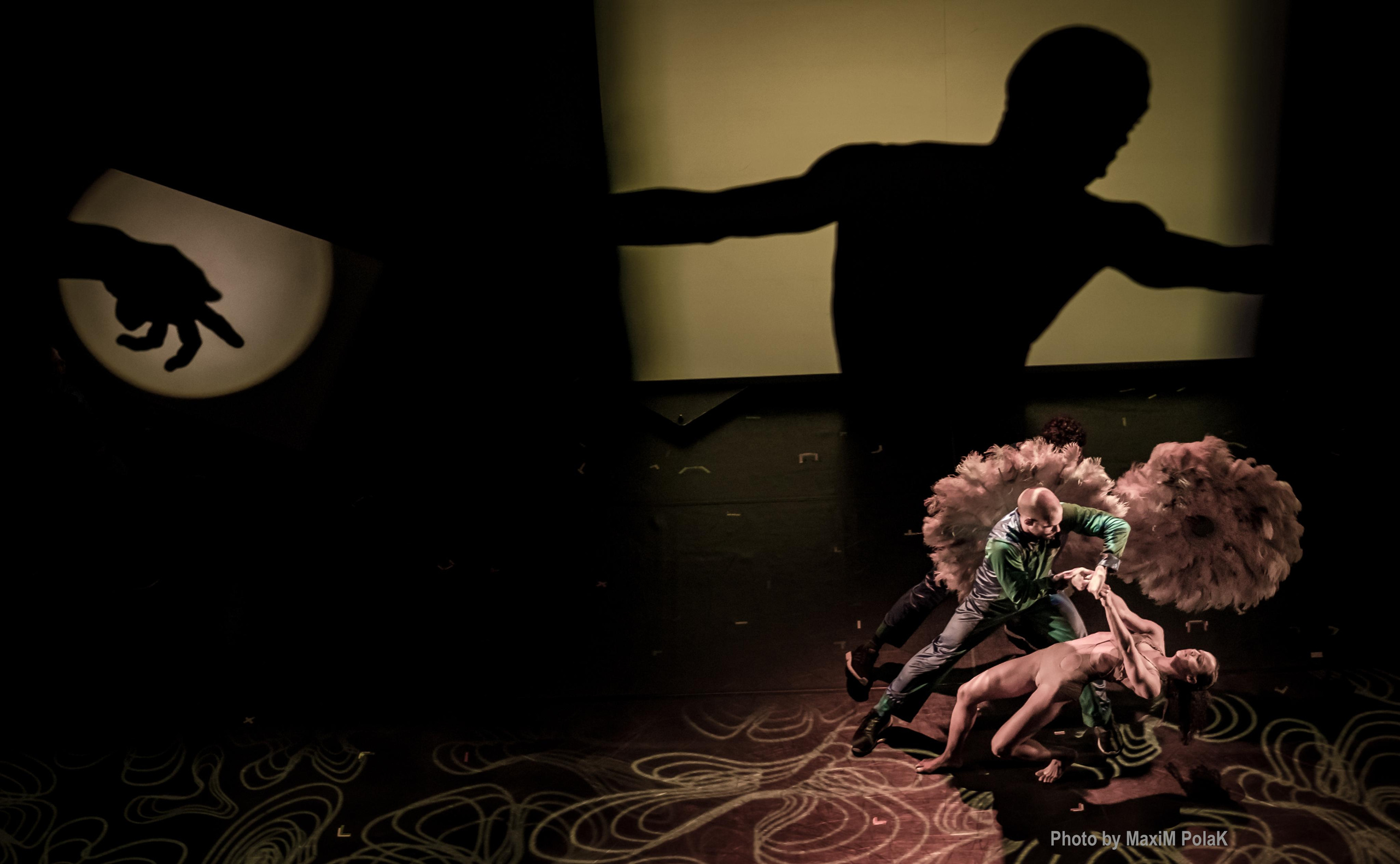 Pilobolus. USA. Middle East Photo Agency — Weddings, Bar & Bat Mitzvahs, Brit Milah, Theater, Magnets, Portraits