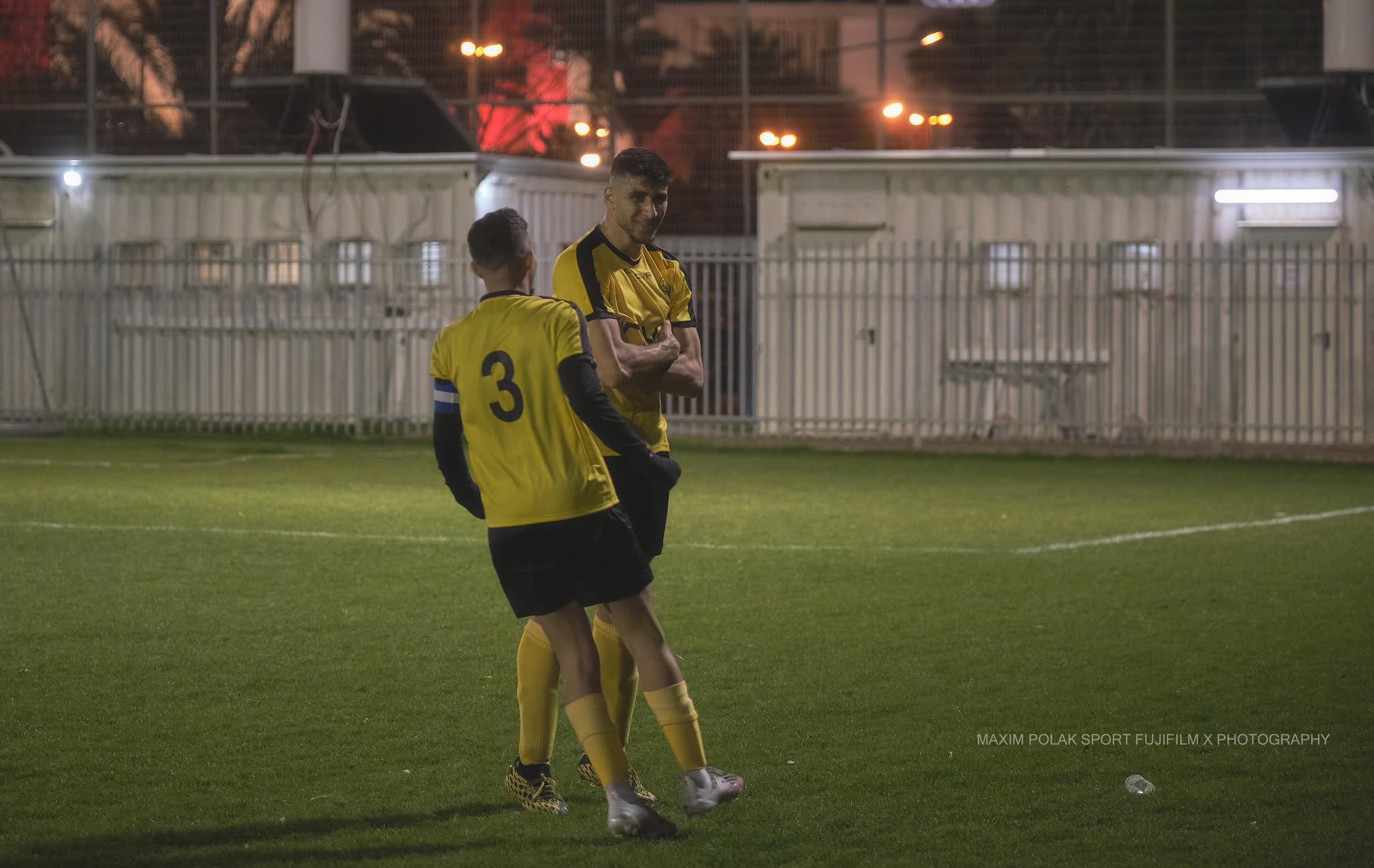 כדורגל. Middle East Photo Agency — Weddings, Bar & Bat Mitzvahs, Brit Milah, Theater, Magnets, Portraits