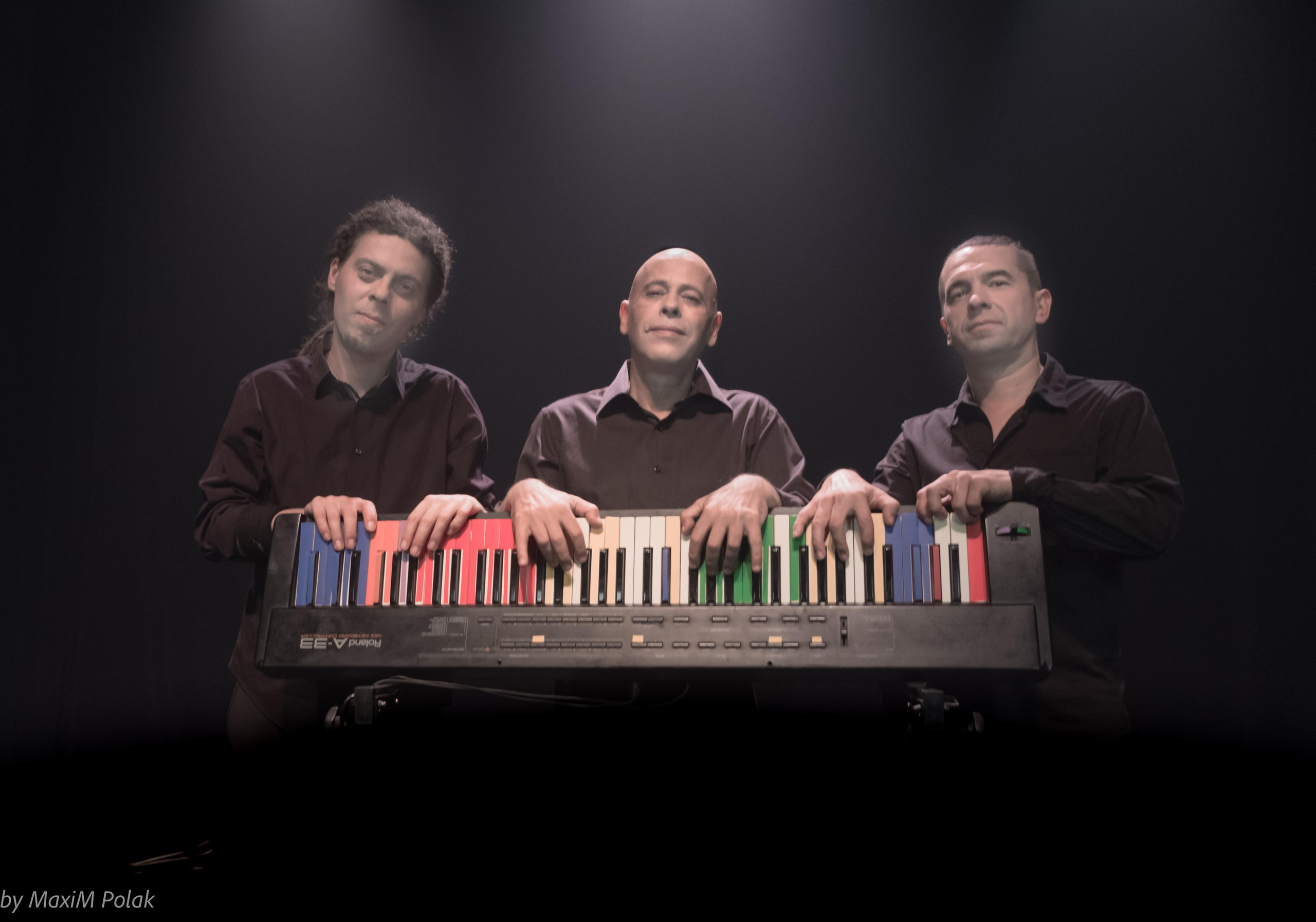 AVI BENJAMIN TRIO. CLUB GAGARIN. Middle East Photo Agency — Свадьбы, Бар и Бат-мицва, Брит, Театр, Магниты, Портреты