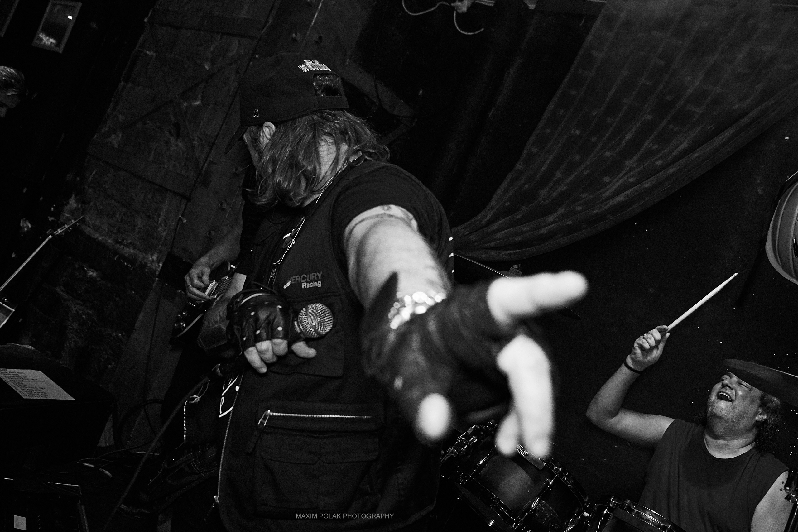 Artur Bercut Show in Haifa. Middle East Photo Agency — Weddings, Bar & Bat Mitzvahs, Brit Milah, Theater, Magnets, Portraits