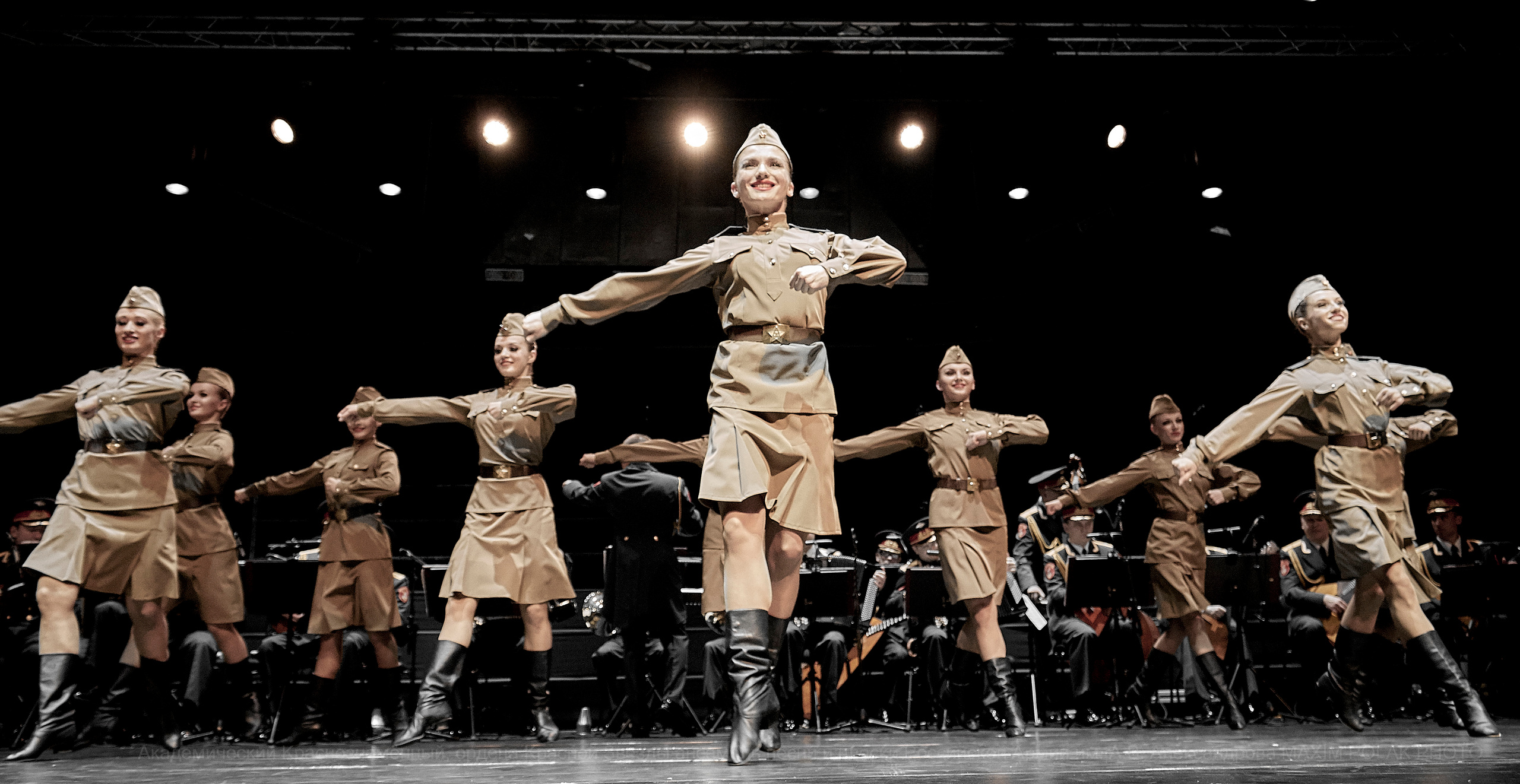 RED ARMY. Middle East Photo Agency — Свадьбы, Бар и Бат-мицва, Брит, Театр, Магниты, Портреты