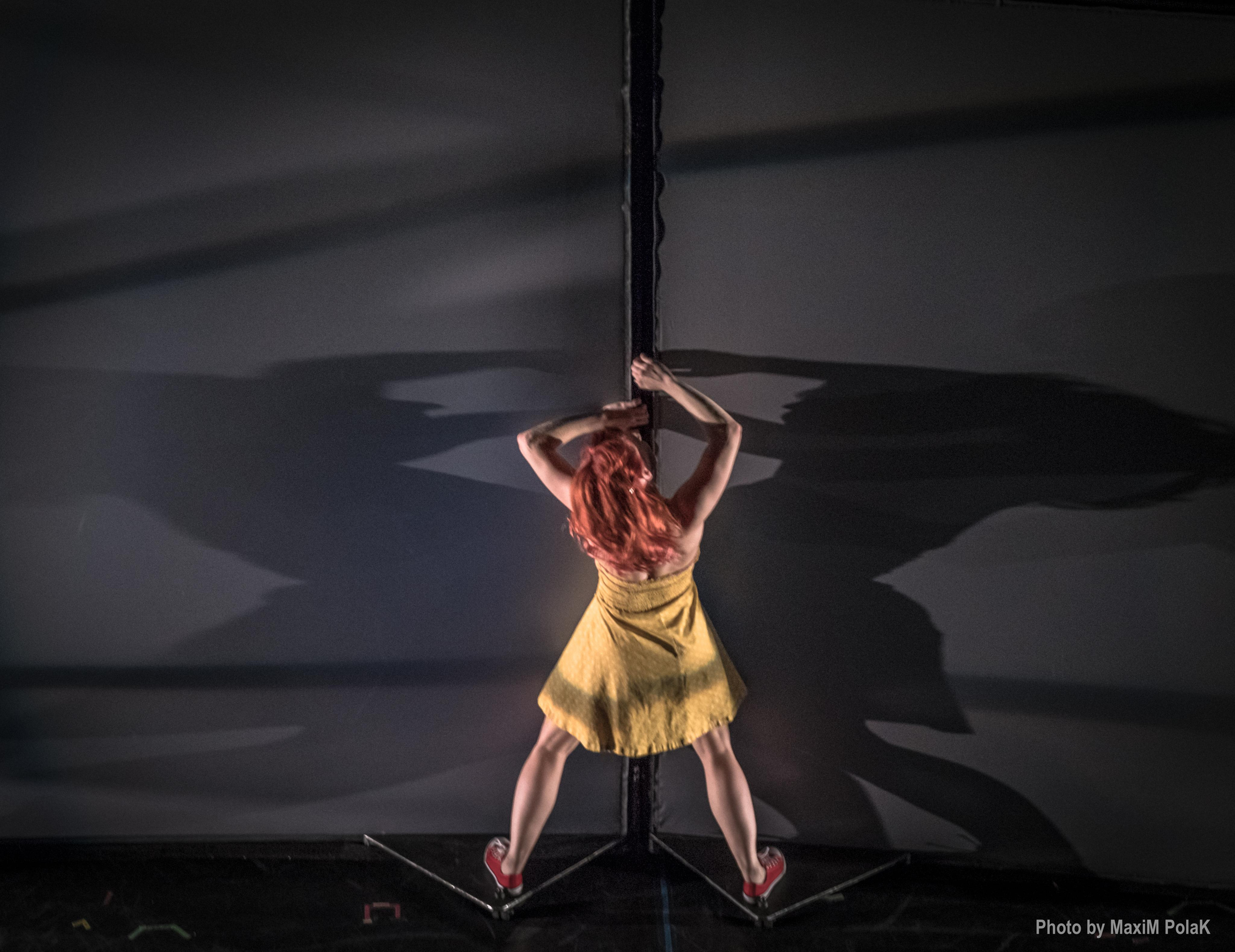 Pilobolus. USA. Middle East Photo Agency — Weddings, Bar & Bat Mitzvahs, Brit Milah, Theater, Magnets, Portraits