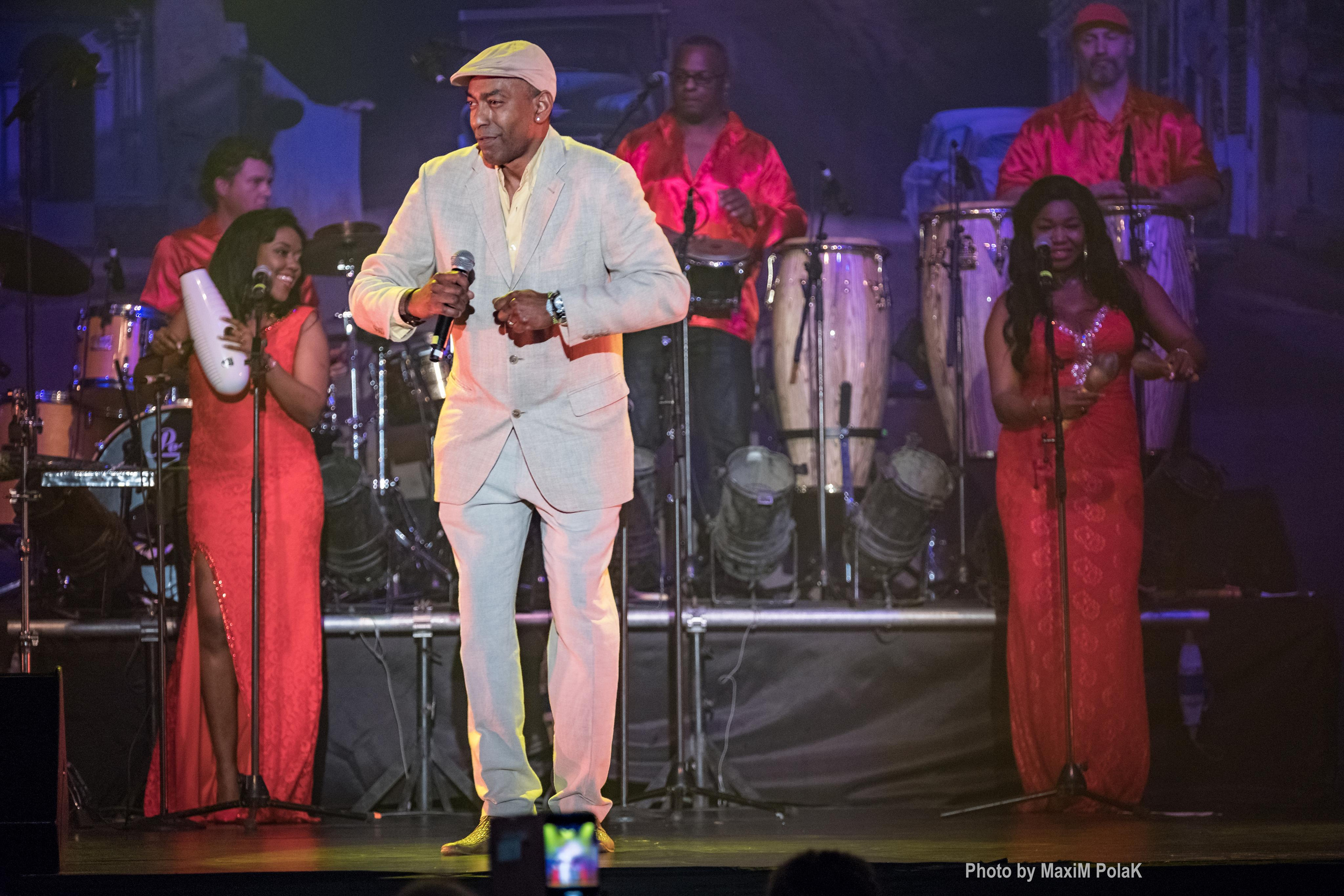 BUENO VISTA. Middle East Photo Agency — Свадьбы, Бар и Бат-мицва, Брит, Театр, Магниты, Портреты