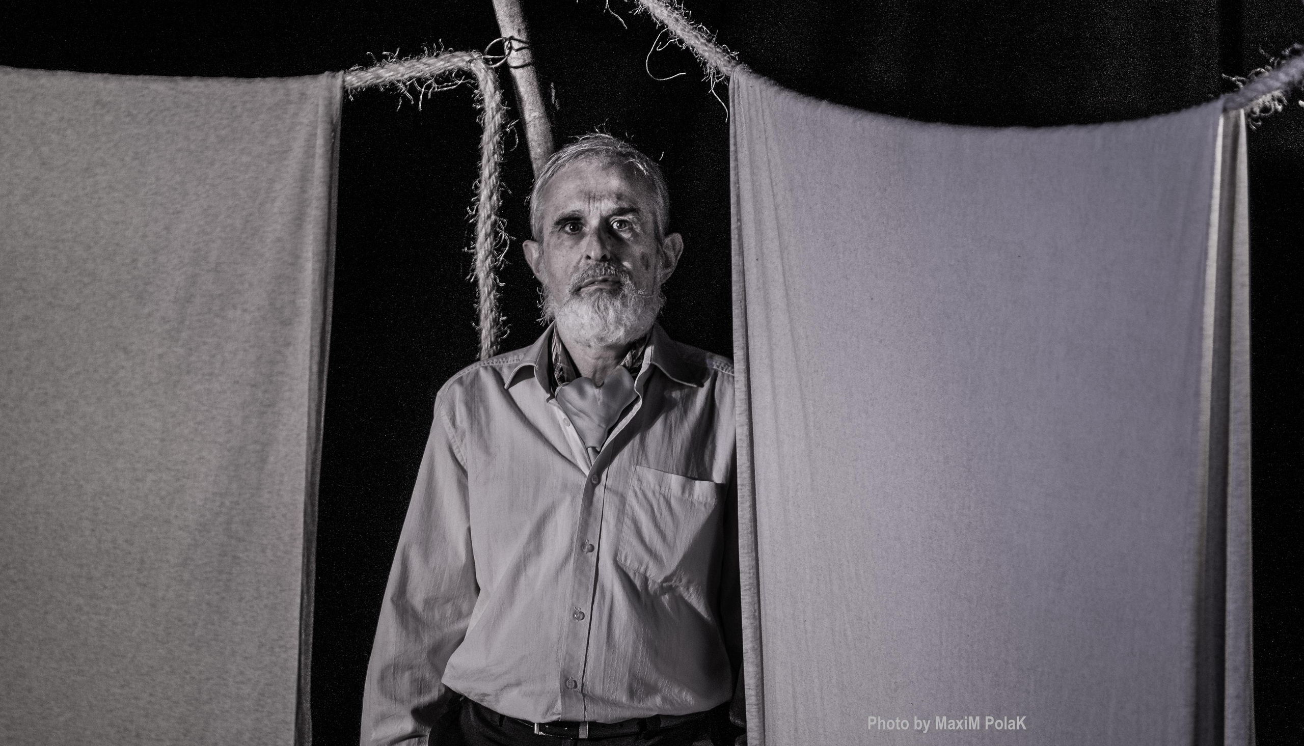 Theater Zero. Middle East Photo Agency סוכנות צילום המזרח התיכון — צילום מקצועי והדפסת מגנטים לאירועים