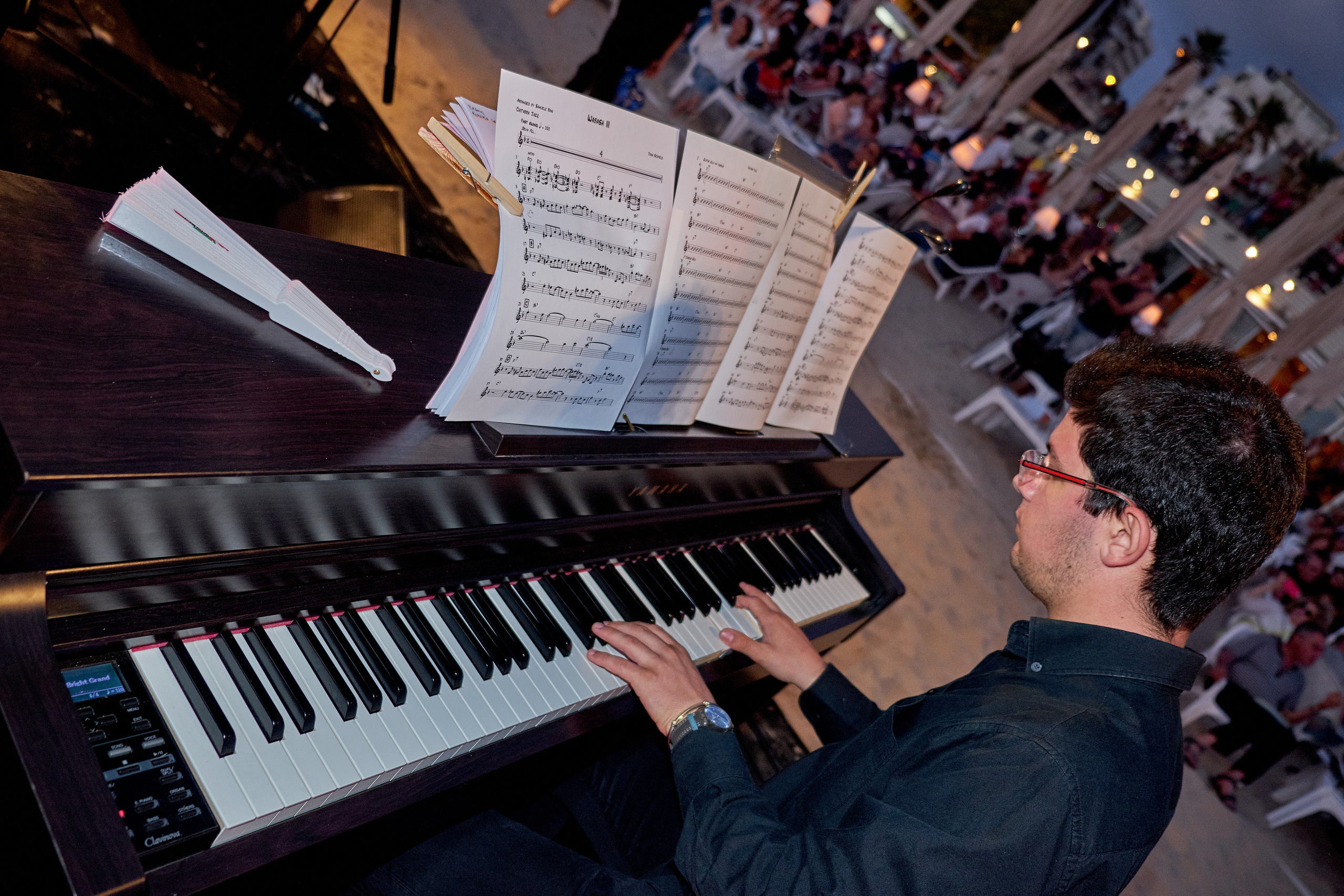 Middle East Photo Agency סוכנות צילום המזרח התיכון — צילום מקצועי והדפסת מגנטים לאירועים