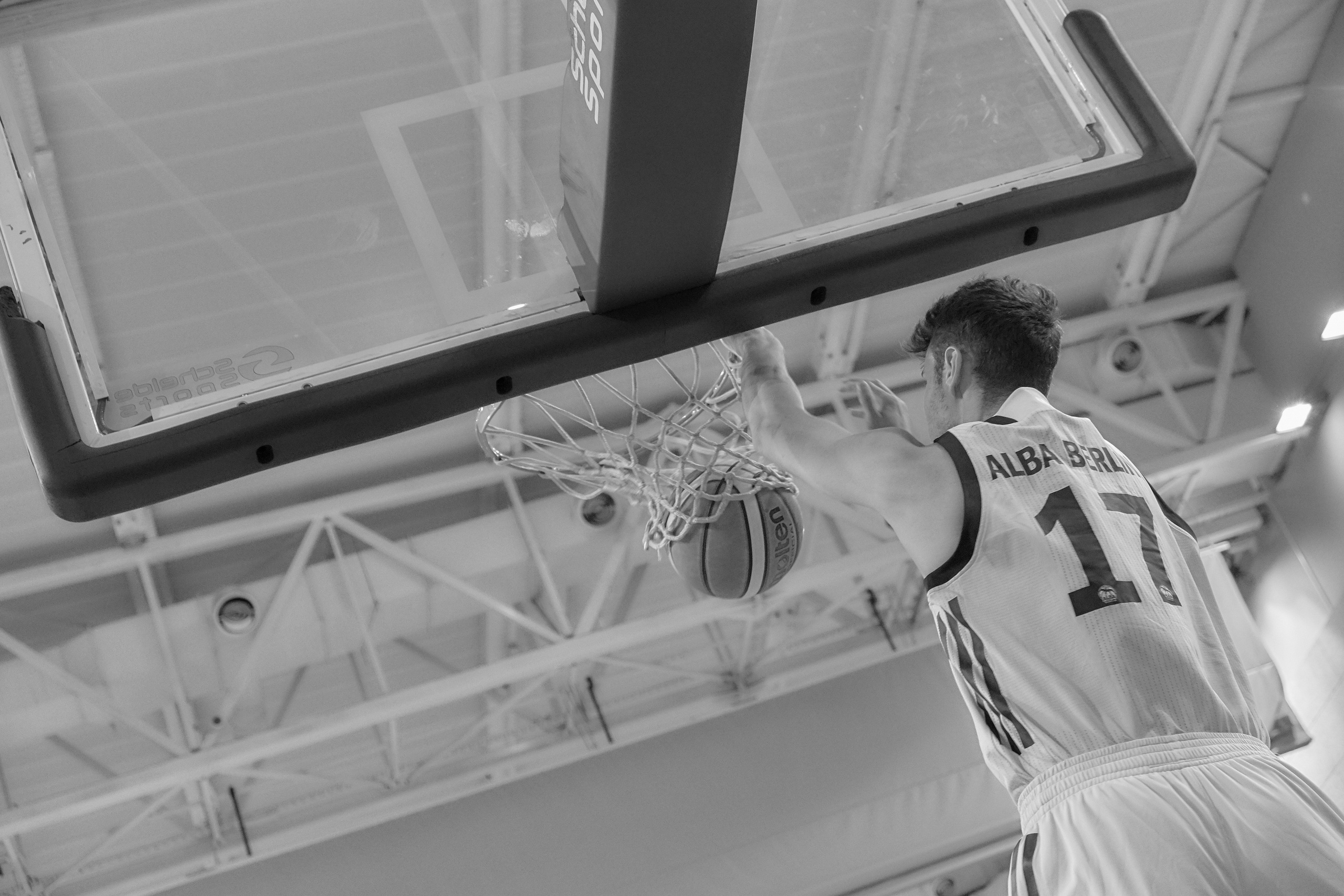 U-19 International Basketball Tournament. Middle East Photo Agency סוכנות צילום המזרח התיכון — צילום מקצועי והדפסת מגנטים לאירועים