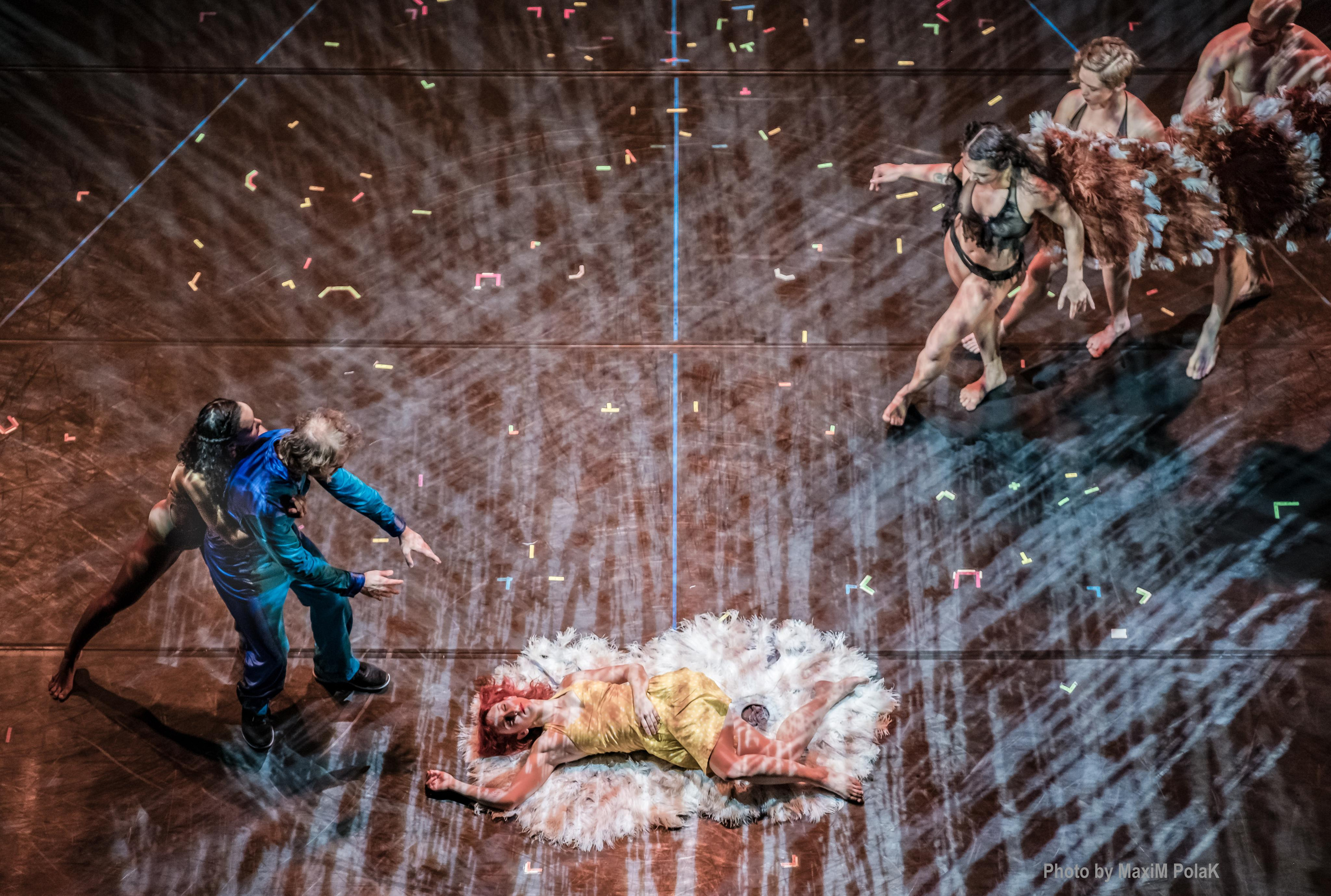 Pilobolus. USA. Middle East Photo Agency — Weddings, Bar & Bat Mitzvahs, Brit Milah, Theater, Magnets, Portraits